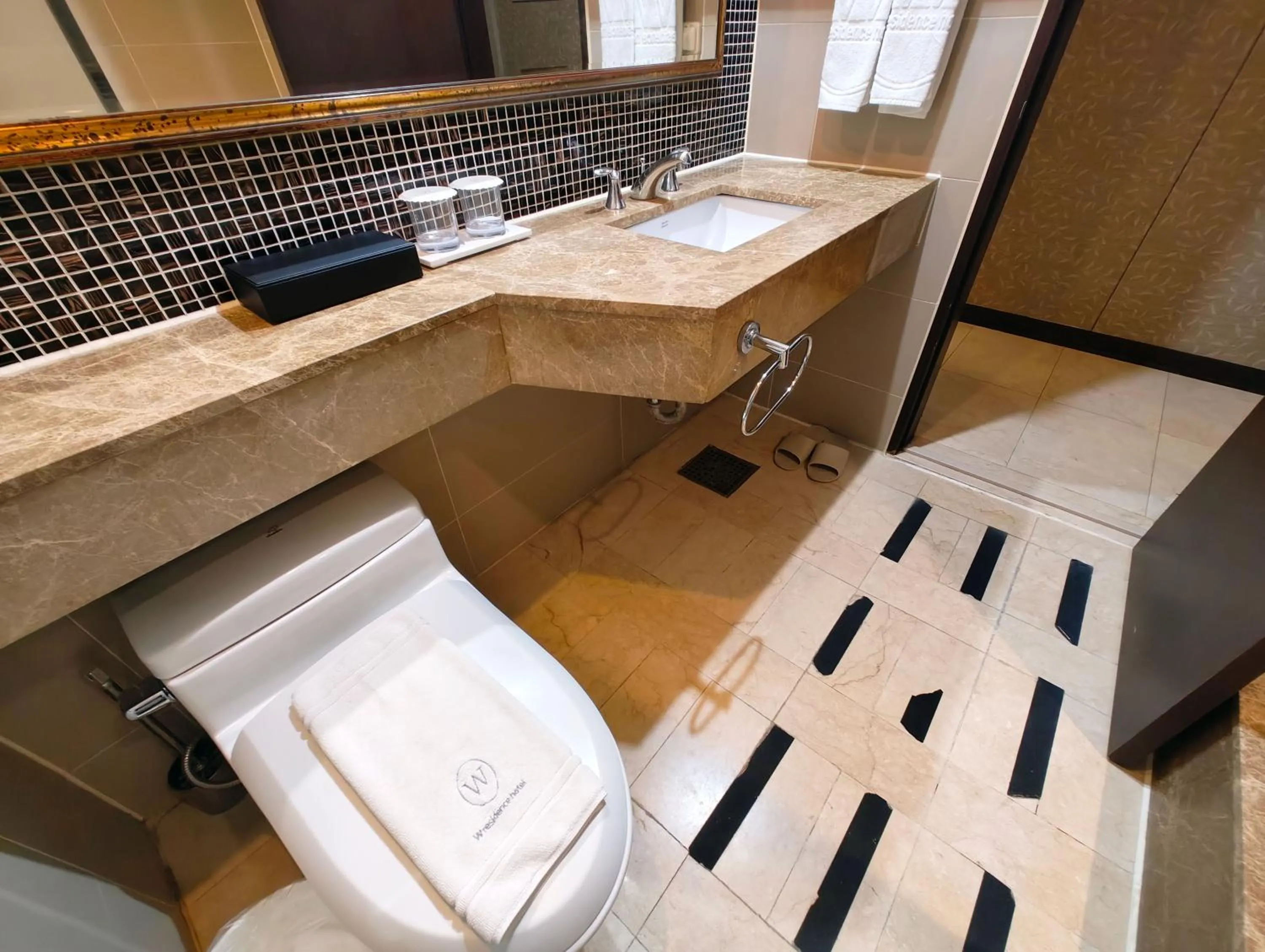 Bathroom in W Residence Hotel Centum City