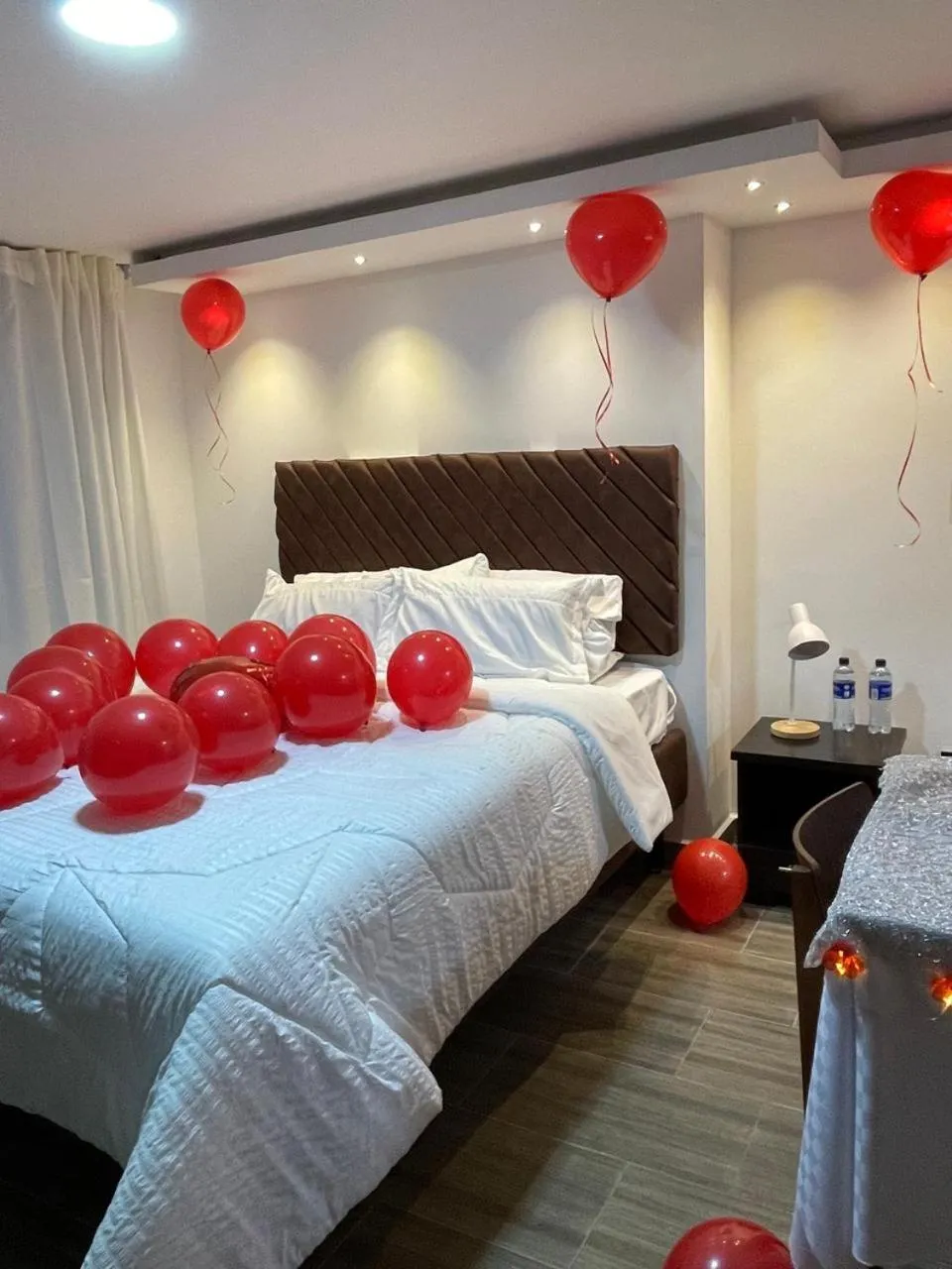 Hot Tub, Bed in TRÉBOL GOLDEN HOTEL