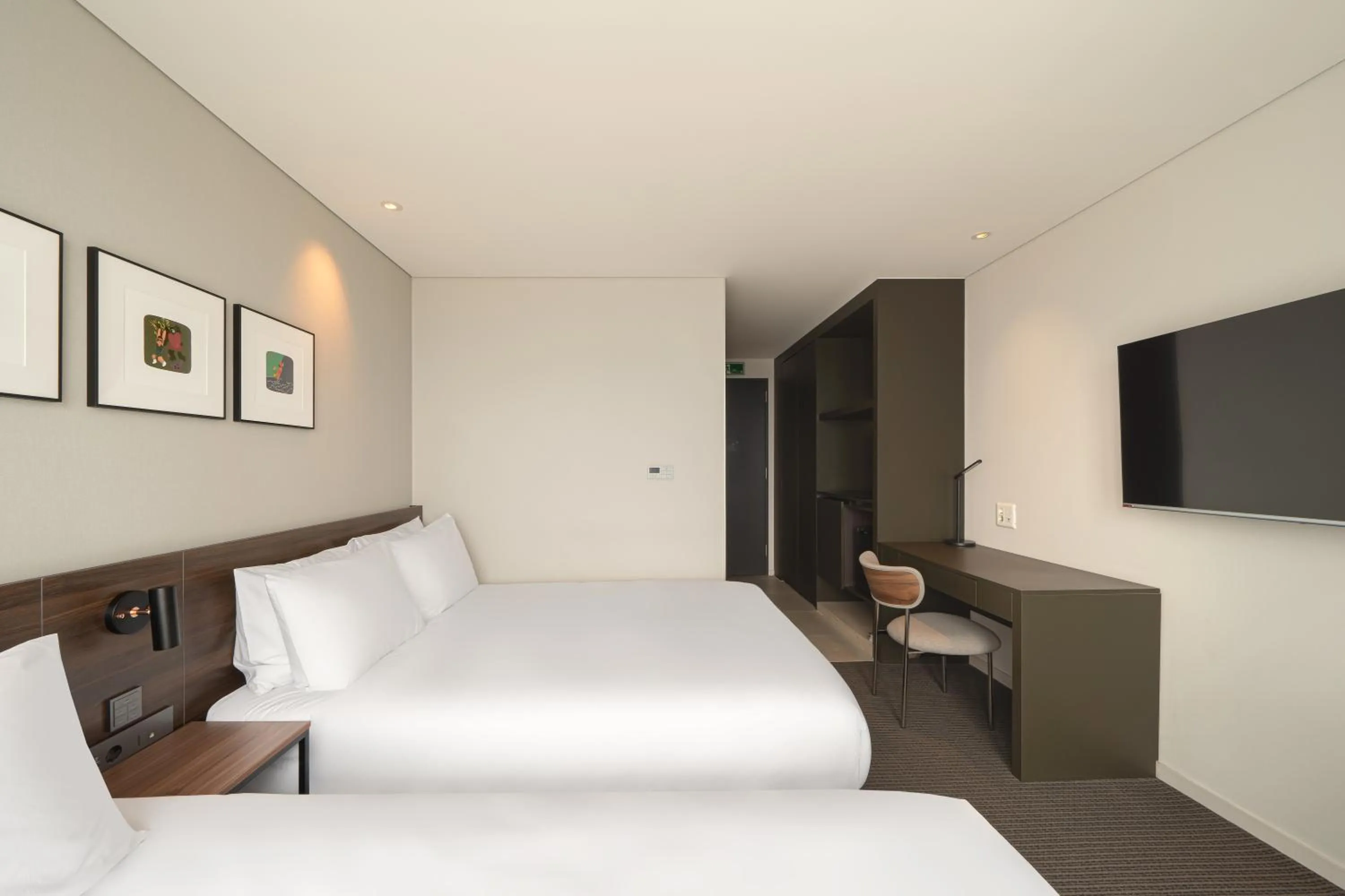 Bedroom, Bed in Urbanstay Busan songdo Beach