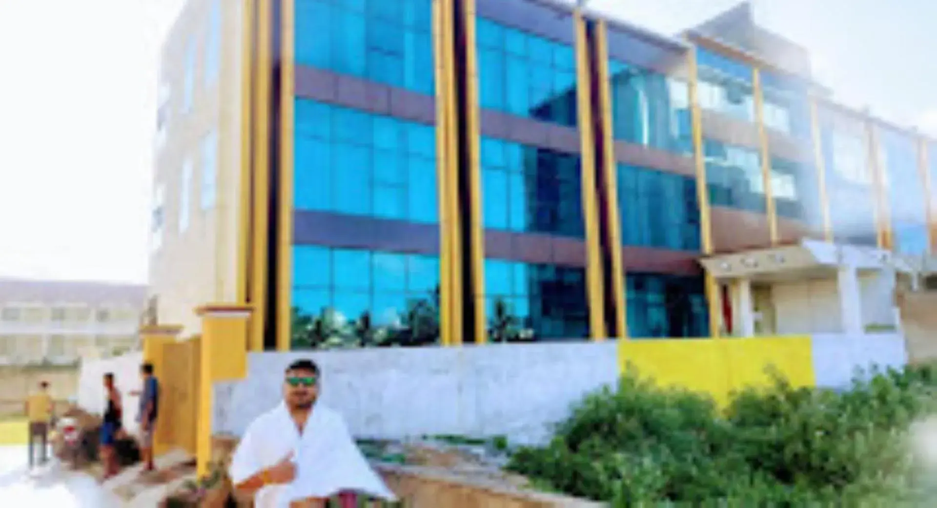 Property building in Hotel Rupashree Bangala , Puri Property building in Hotel Rupashree Bangala , Puri