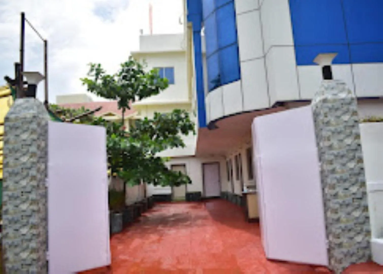 Property building in Hotel Rupashree Bangala , Puri