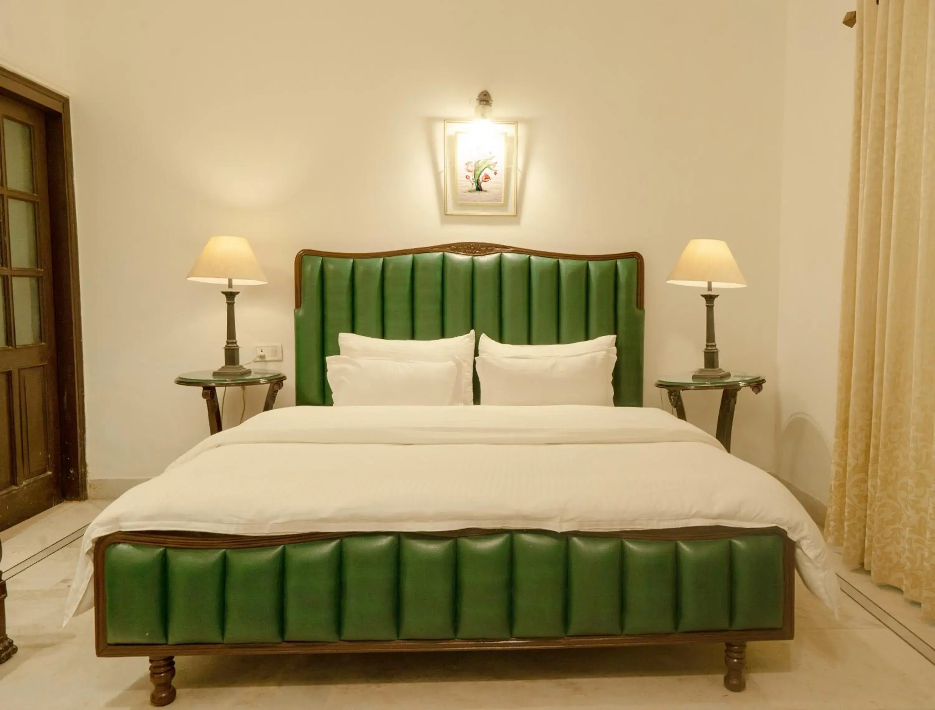 Bed in A Mansion Bed in A Mansion