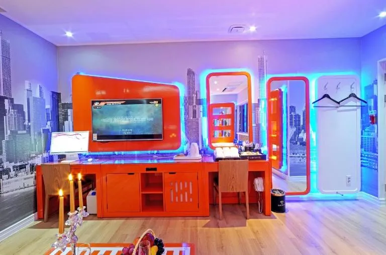 Zara Hotel Peace Square