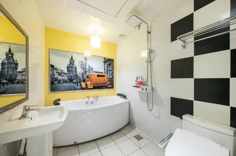 Zara Hotel Peace Square Zara Hotel Peace Square