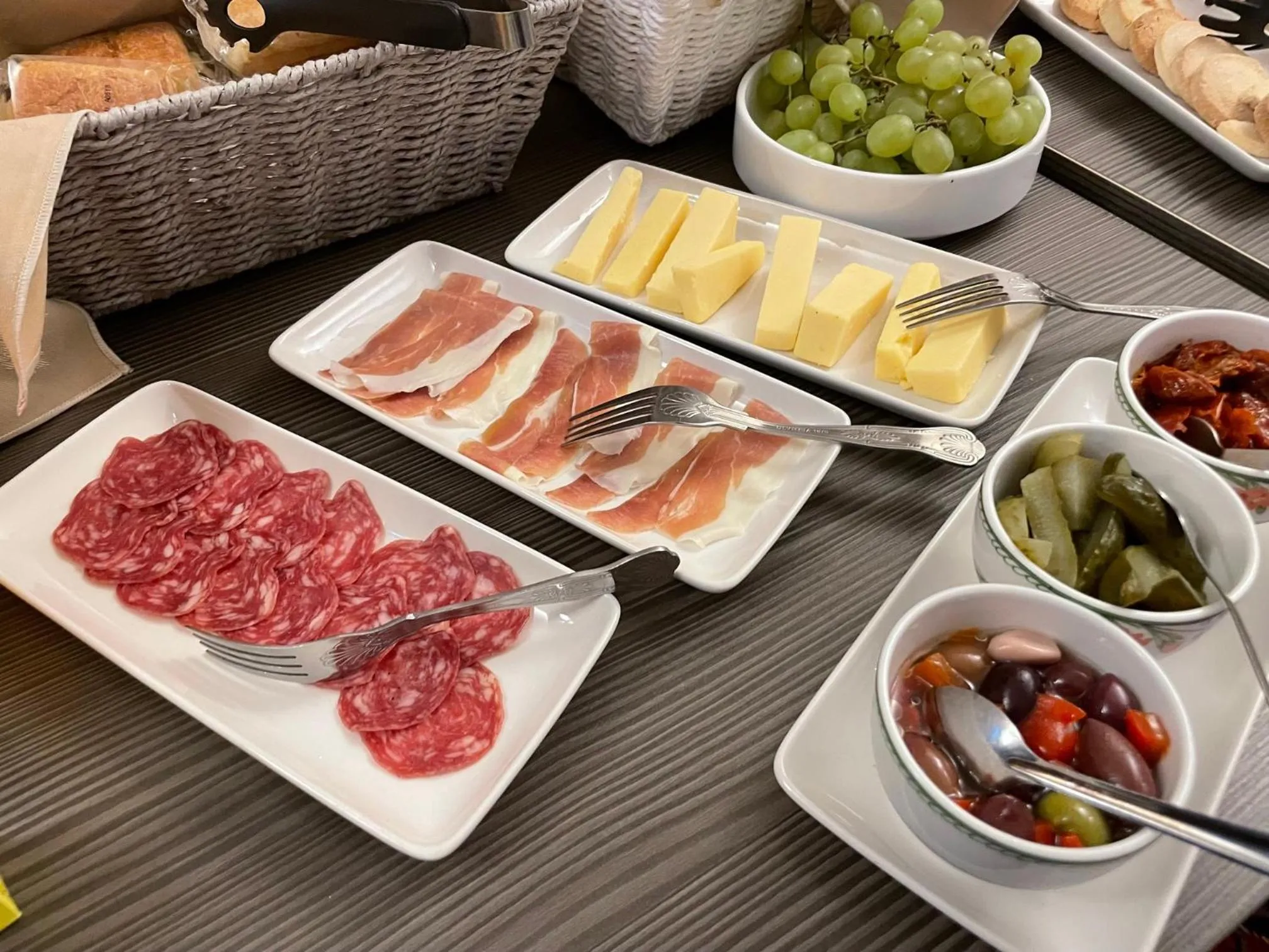 The Dog & Partridge Country Inn