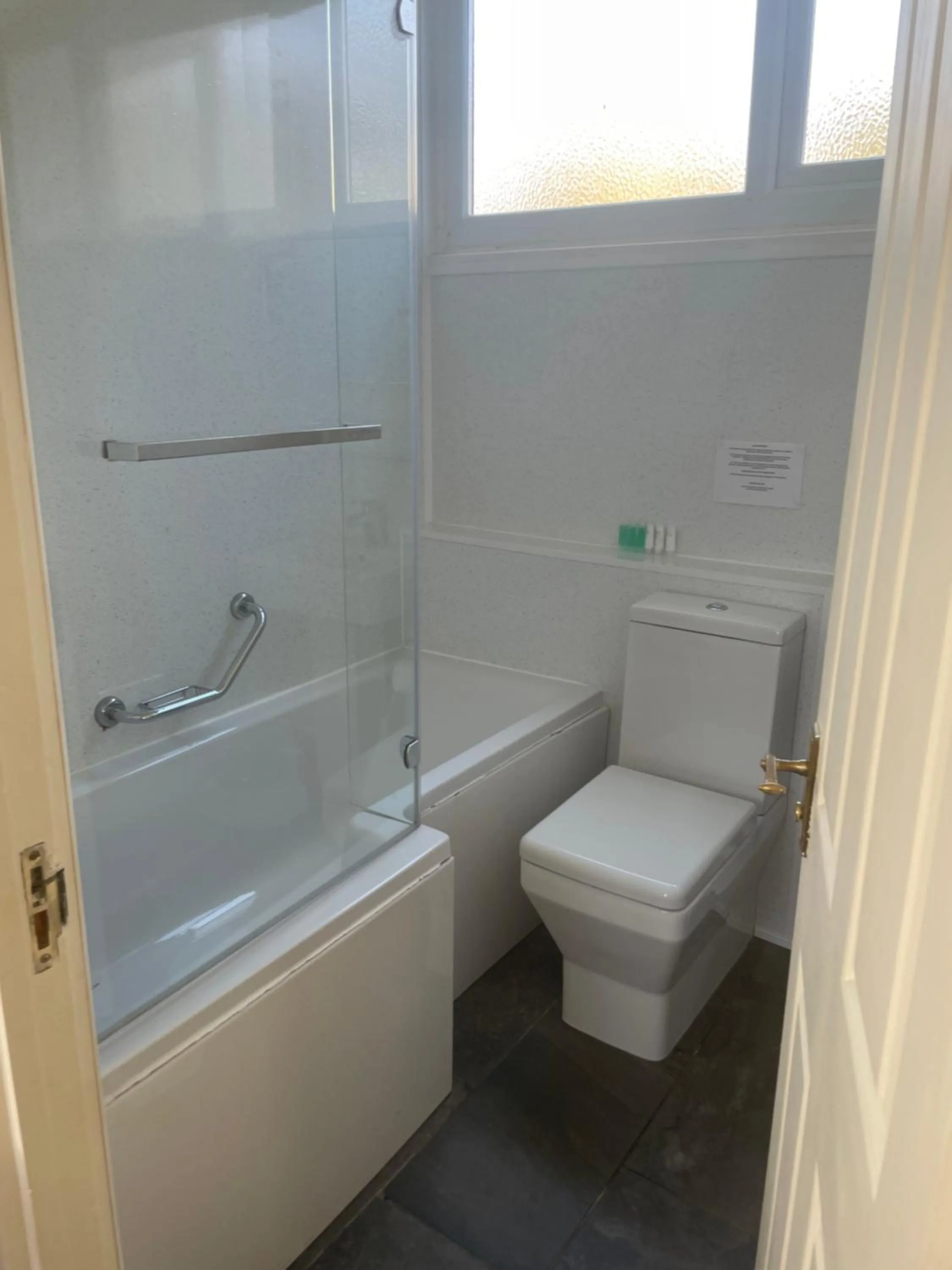 The Dog & Partridge Country Inn