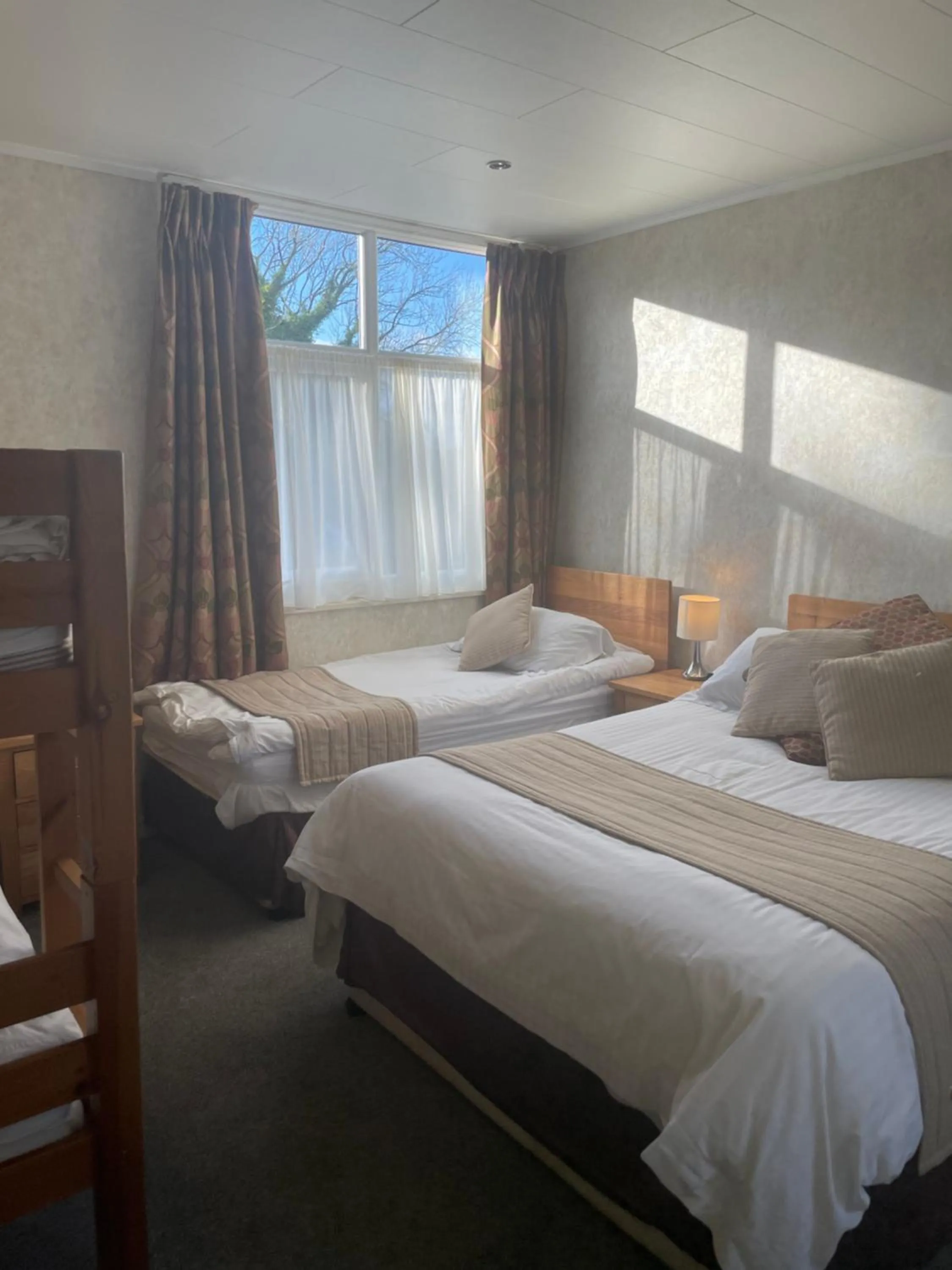 Bed in The Dog & Partridge Country Inn