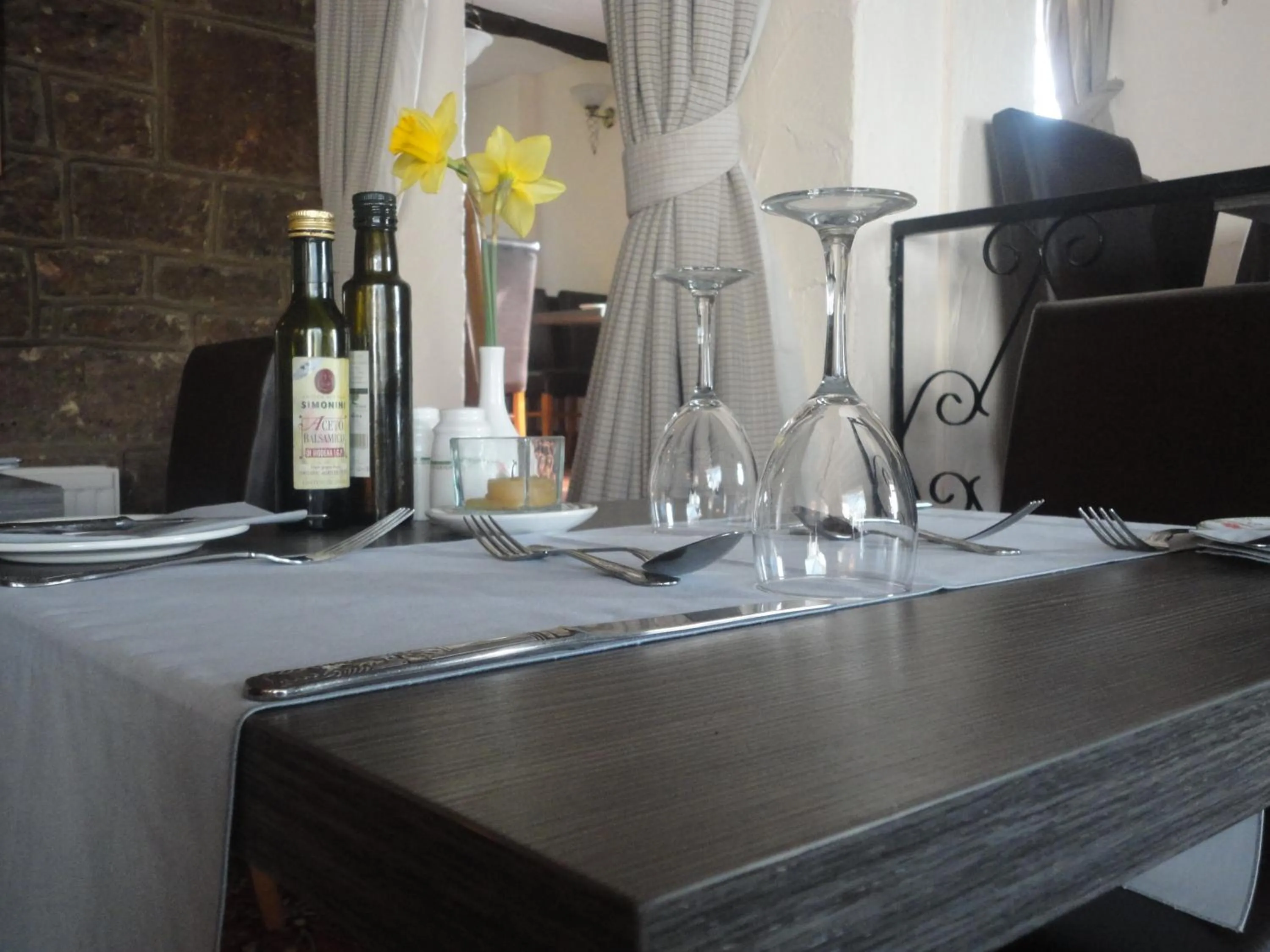 Restaurant/places to eat in The Dog & Partridge Country Inn