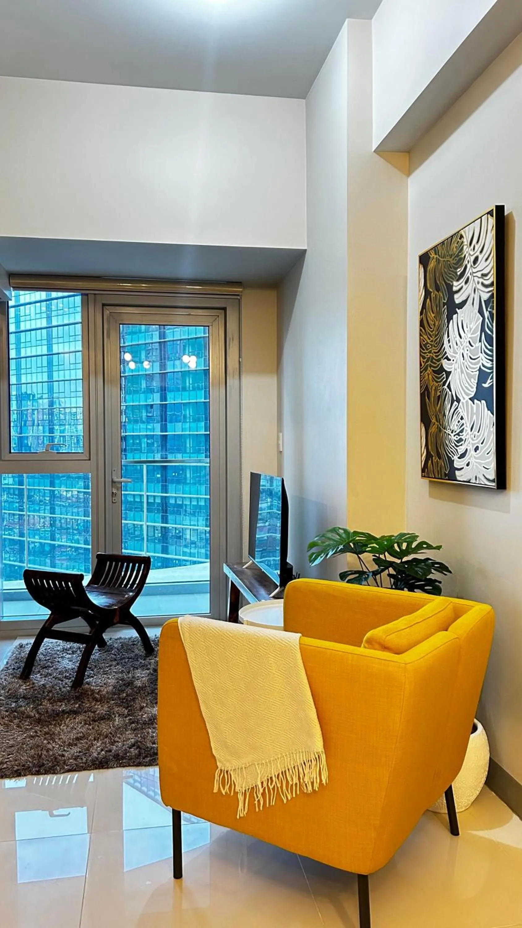 Uptown Parksuites Tower Two - BGC Taguig, Manila