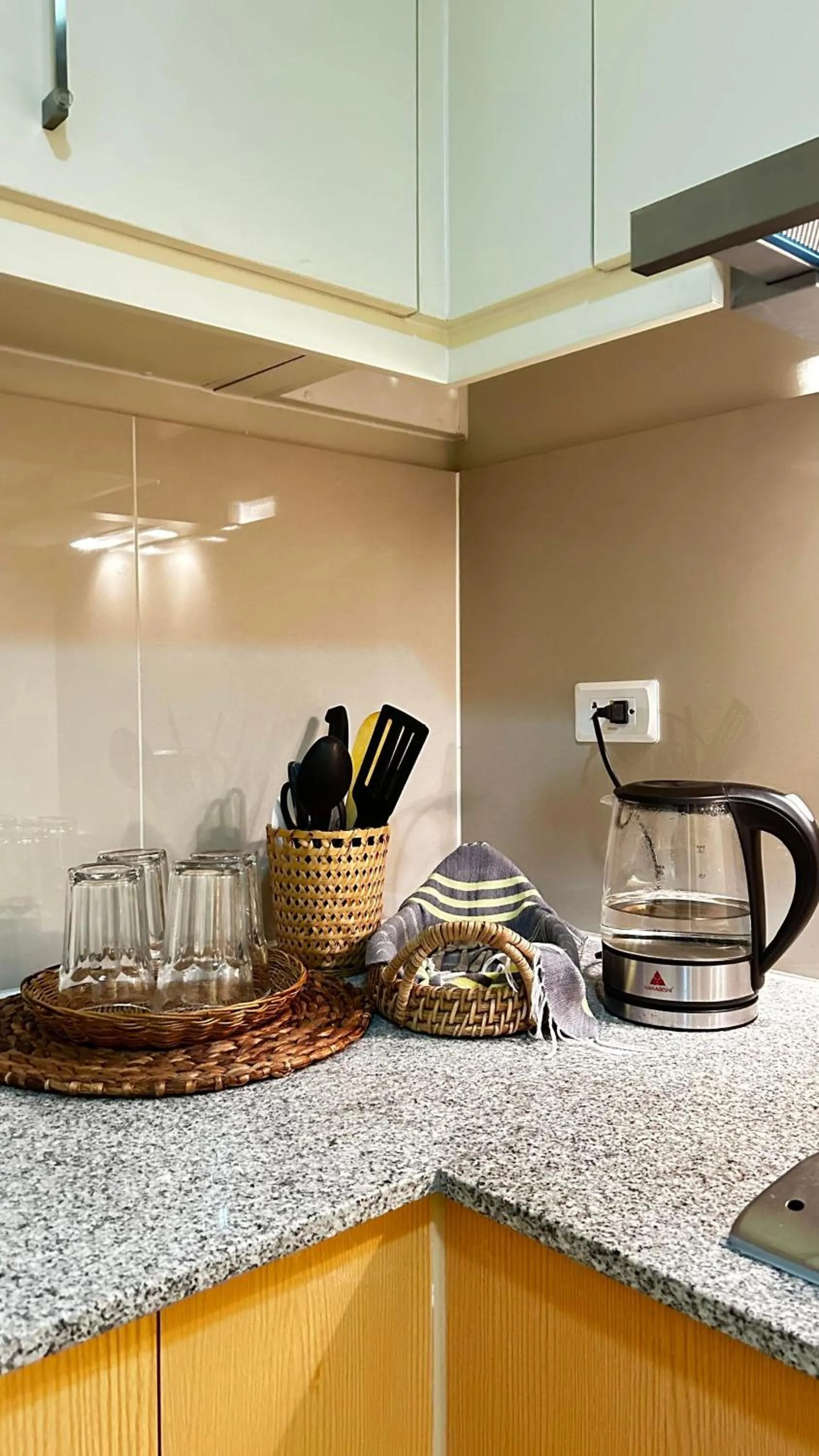 Uptown Parksuites Tower Two - BGC Taguig, Manila