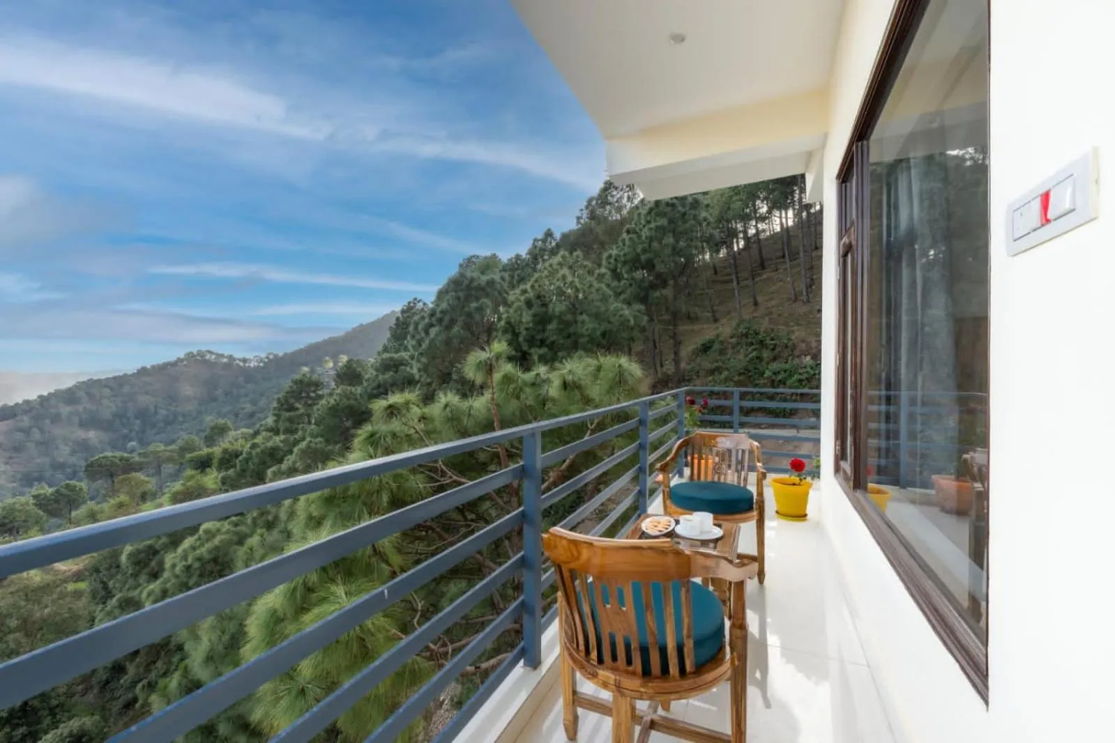 Balcony/Terrace in Wonder Inn Kasauli