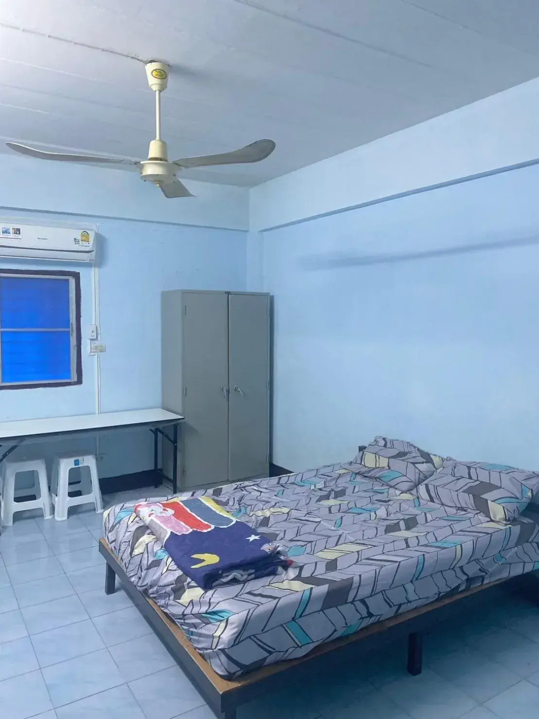 Double Room with Private Bathroom in Suppamas Mansion ศุภมาส แมนชั่น Double Room with Private Bathroom in Suppamas Mansion ศุภมาส แมนชั่น