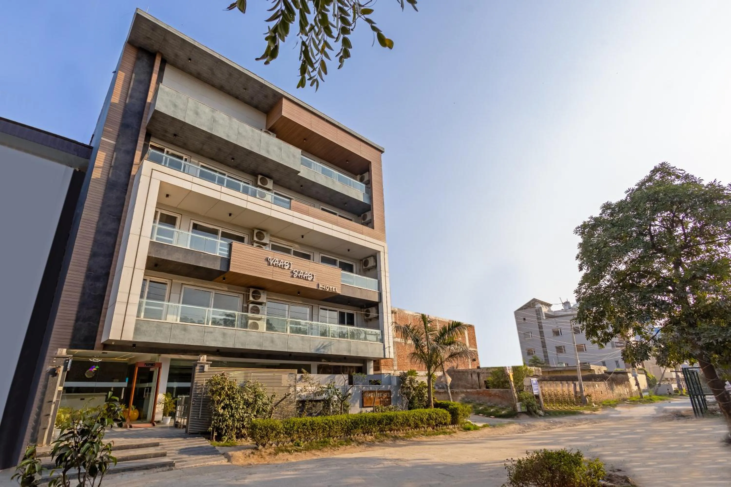 Property building in Hotel Bawa Gurgaon Medanta