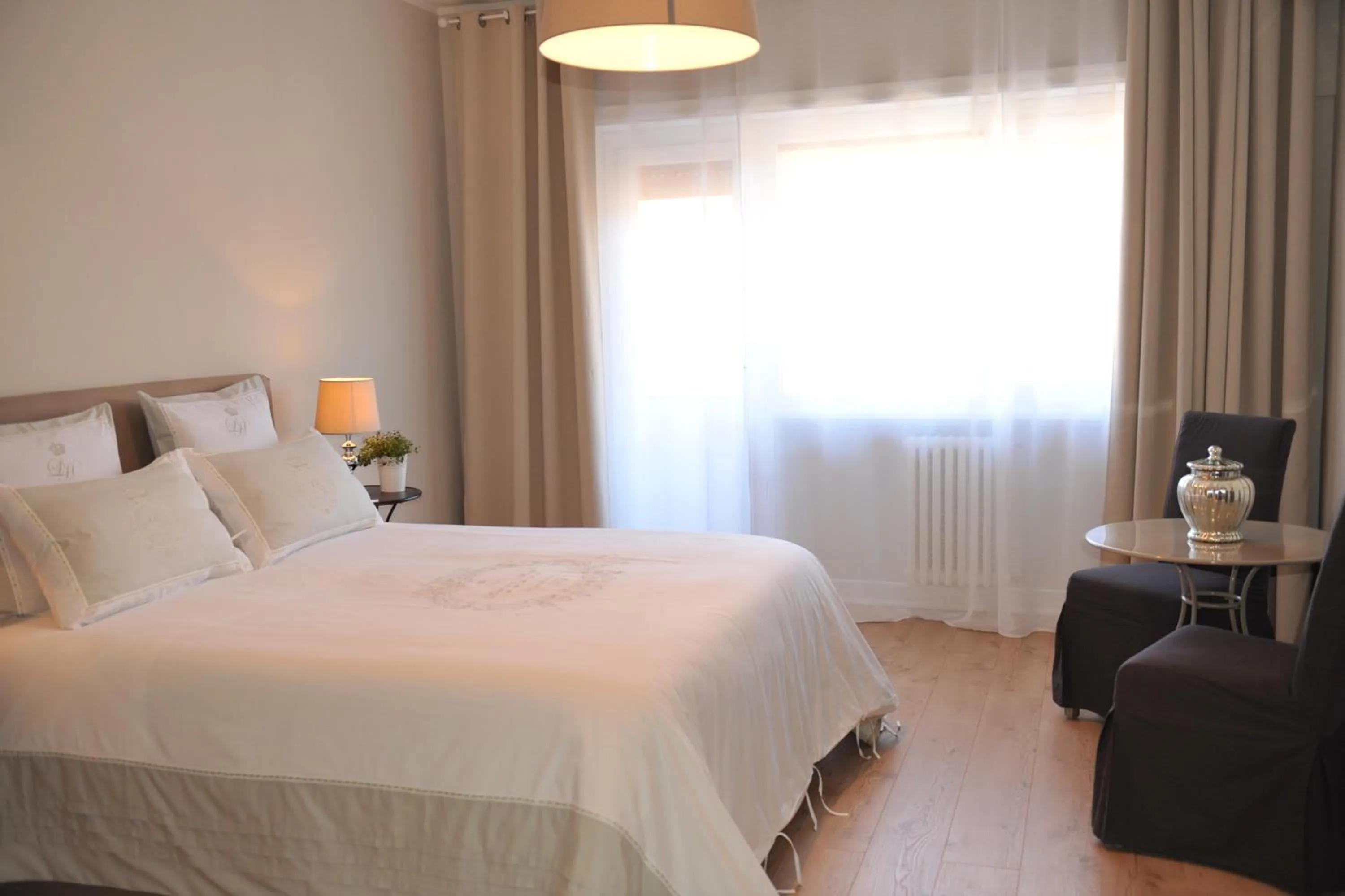 Bedroom, Bed in Vatican Holiday Home