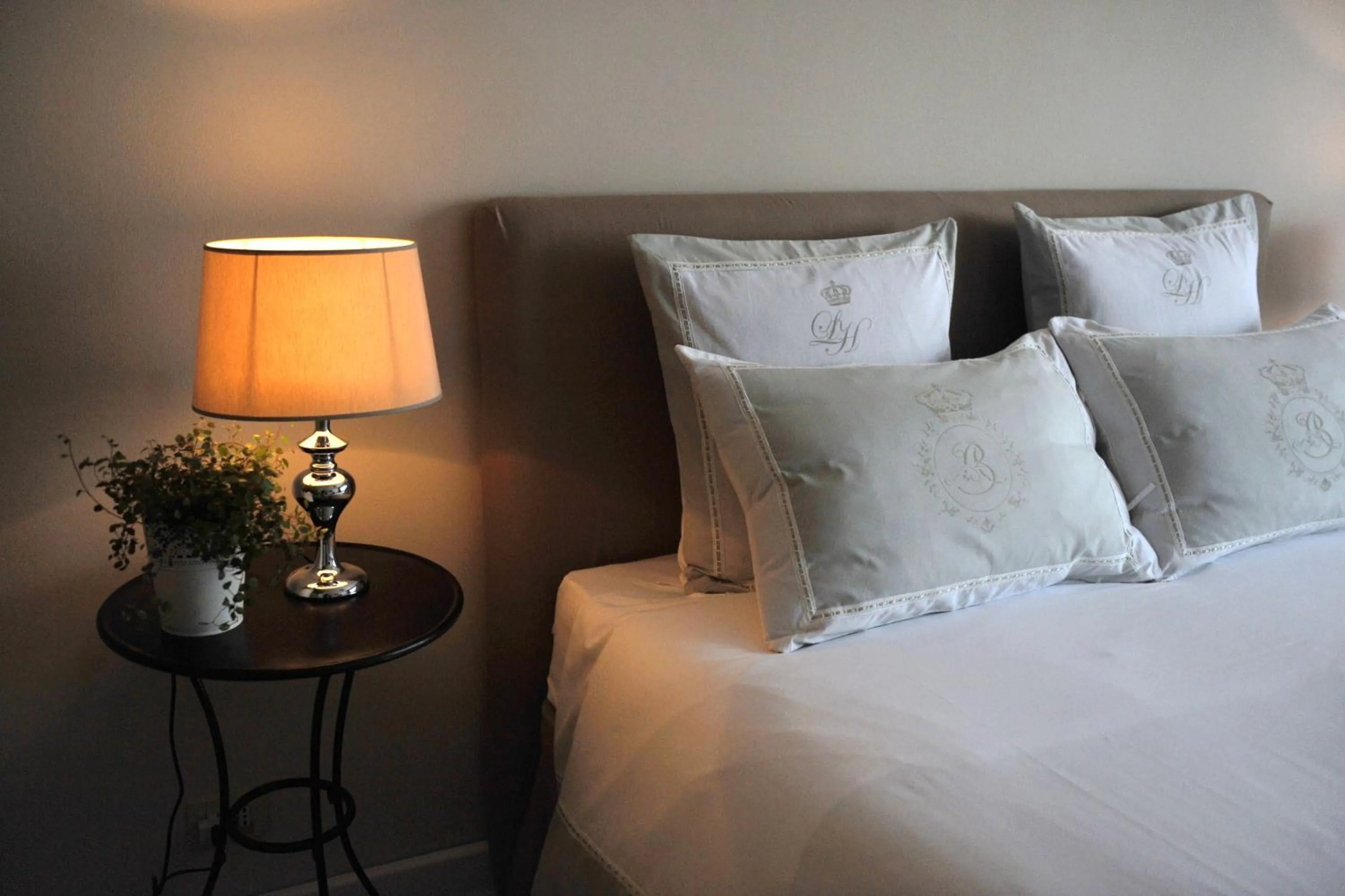 Bedroom, Bed in Vatican Holiday Home