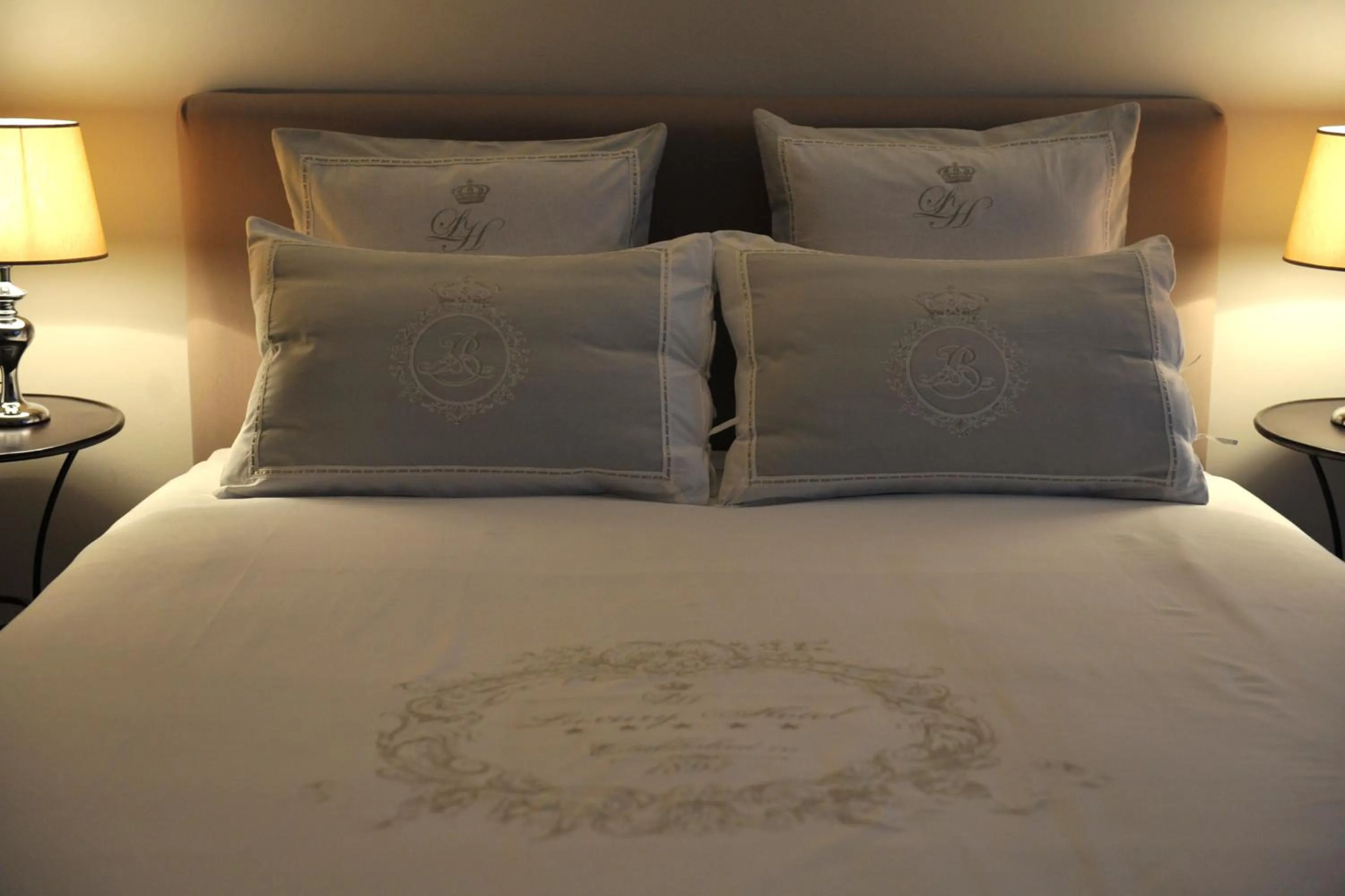 Bedroom, Bed in Vatican Holiday Home