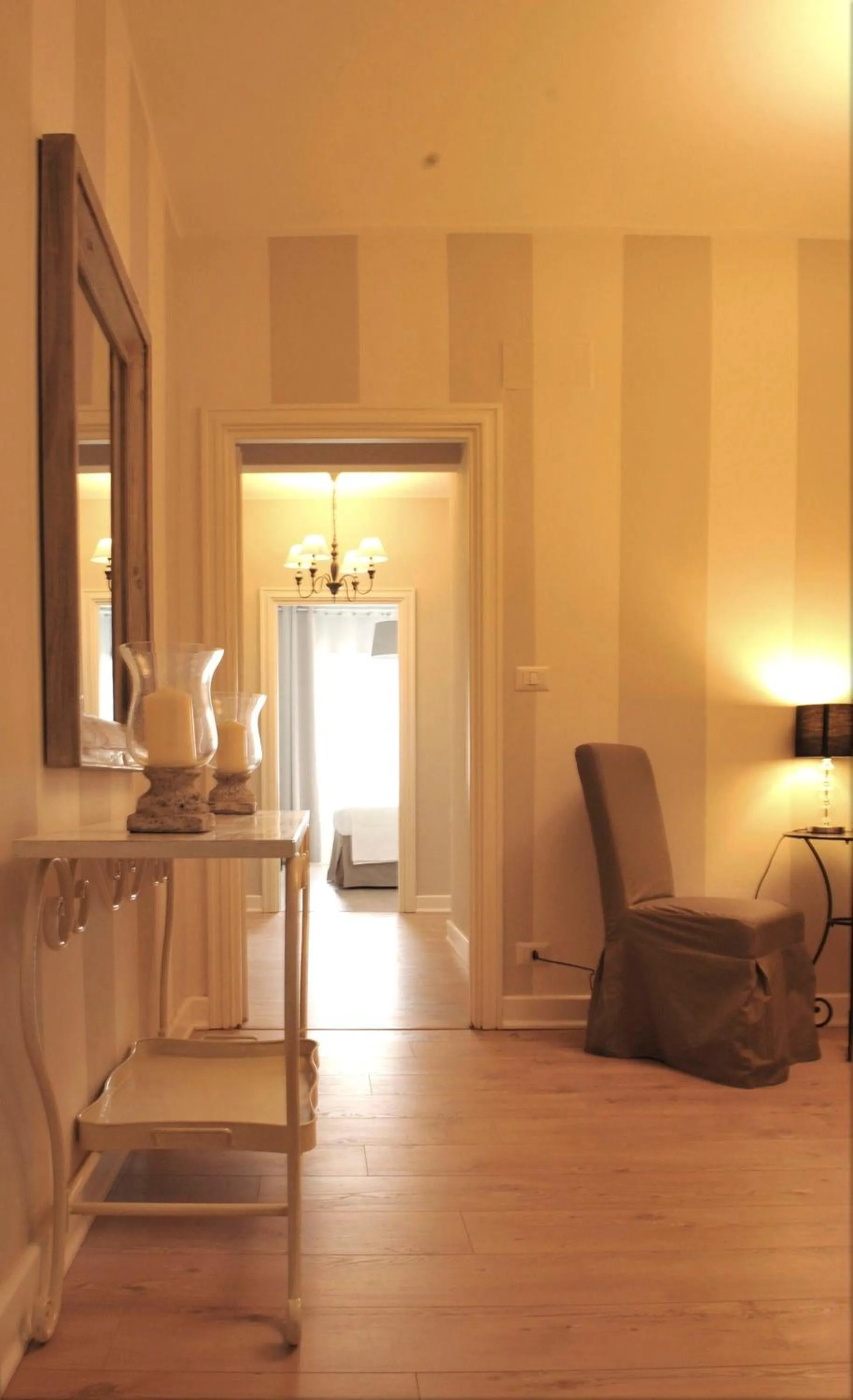 Communal lounge/ TV room, Bed in Vatican Holiday Home