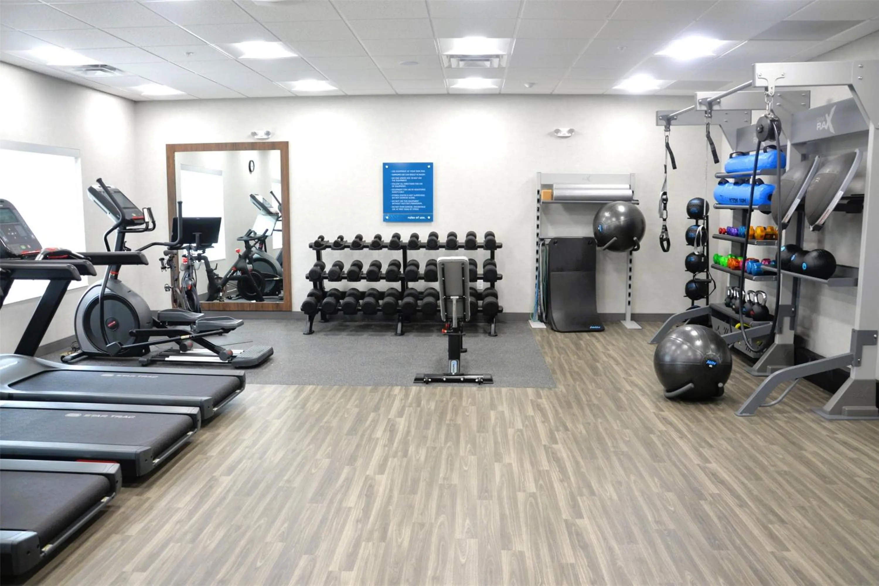 Fitness centre/facilities in Hampton Inn Cabot