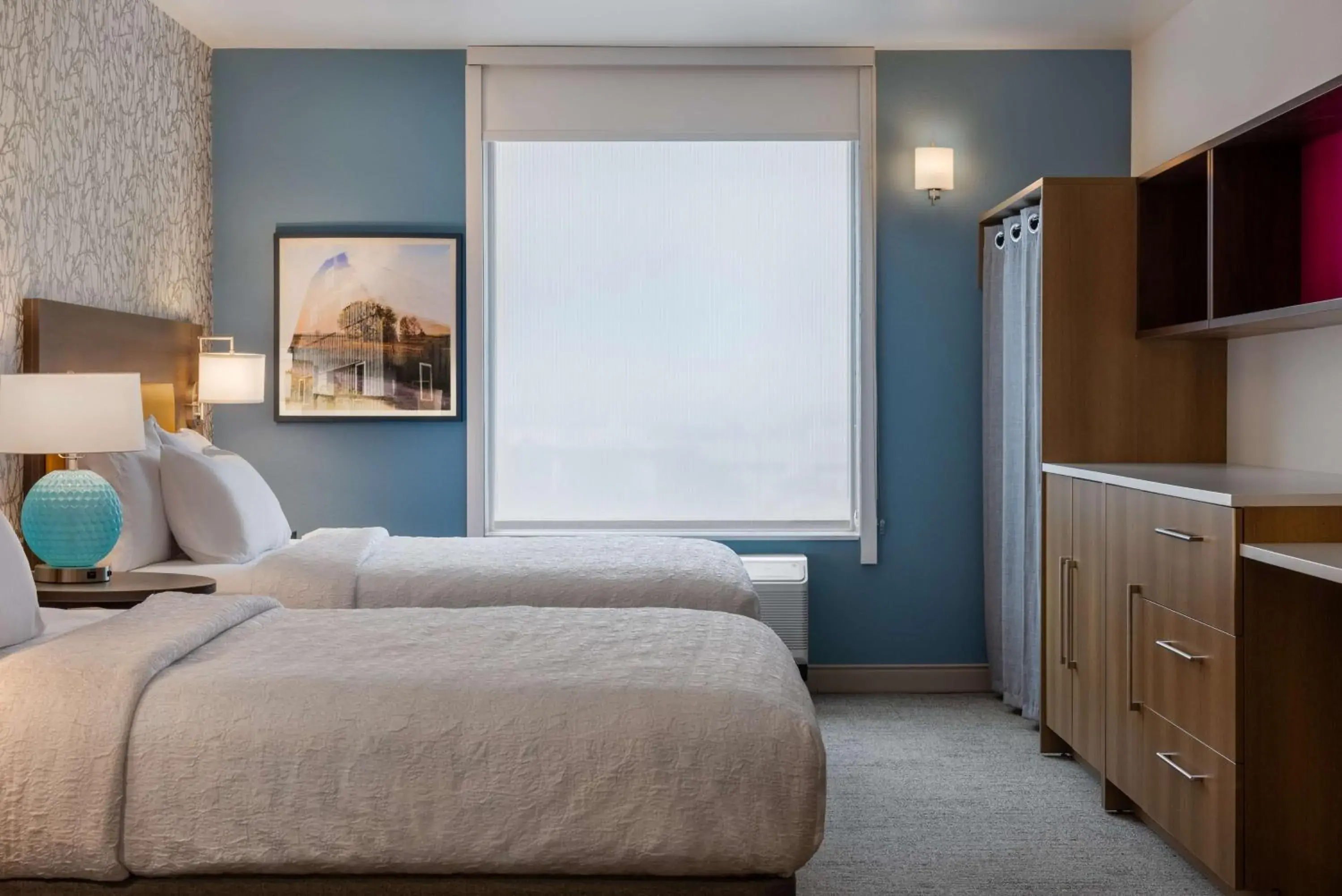 Bed in Home2 Suites By Hilton Ankeny Bed in Home2 Suites By Hilton Ankeny