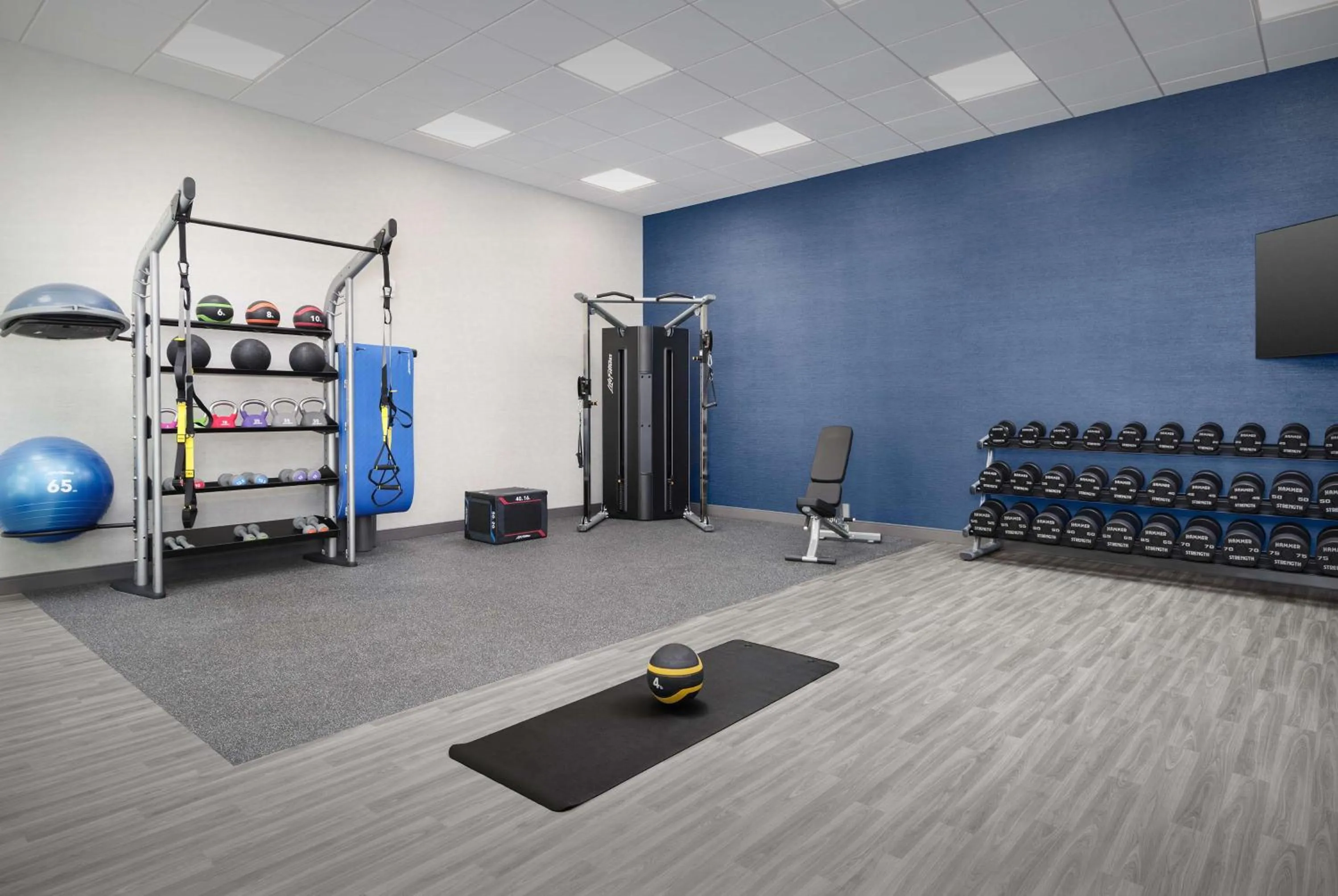 Fitness centre/facilities in Hampton Inn & Suites Naples South