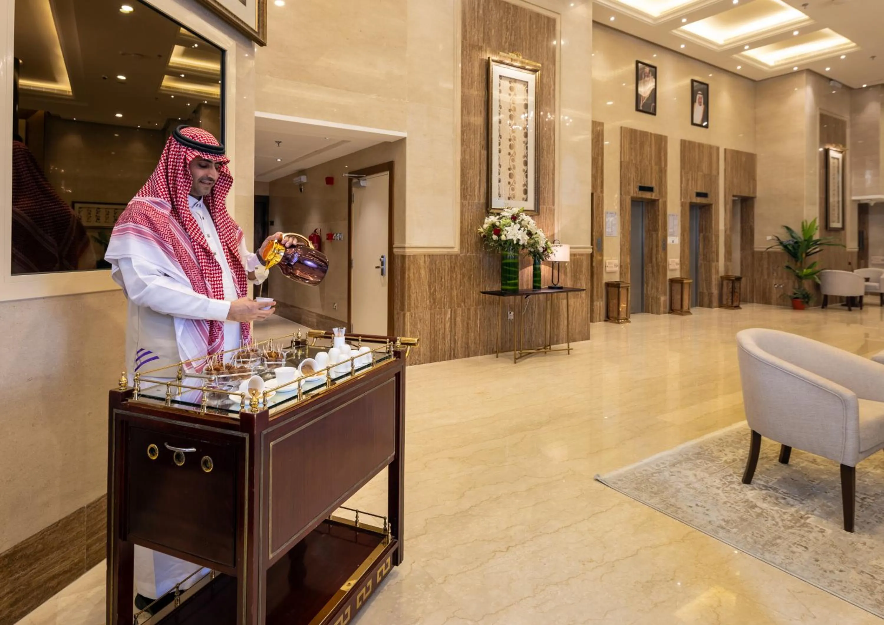 group of guests in Boudl Ajyad Mecca