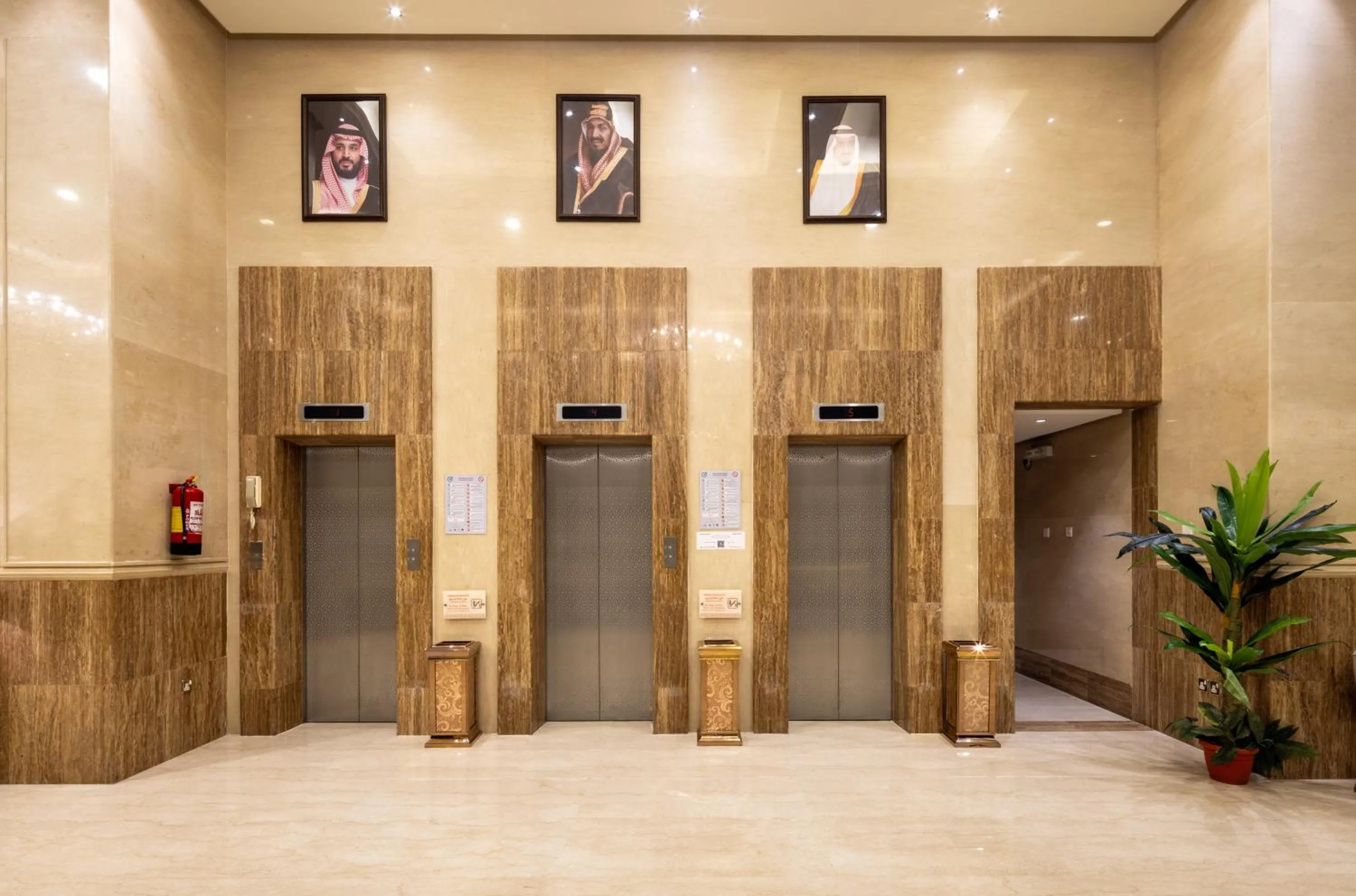 elevator in Boudl Ajyad Mecca