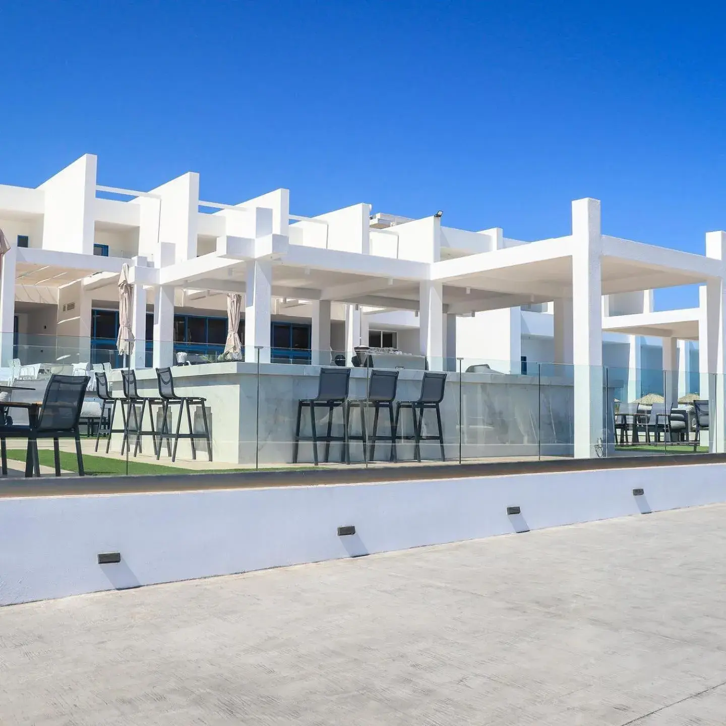 Restaurant/places to eat in Kamari Beach Restaurant/places to eat in Kamari Beach