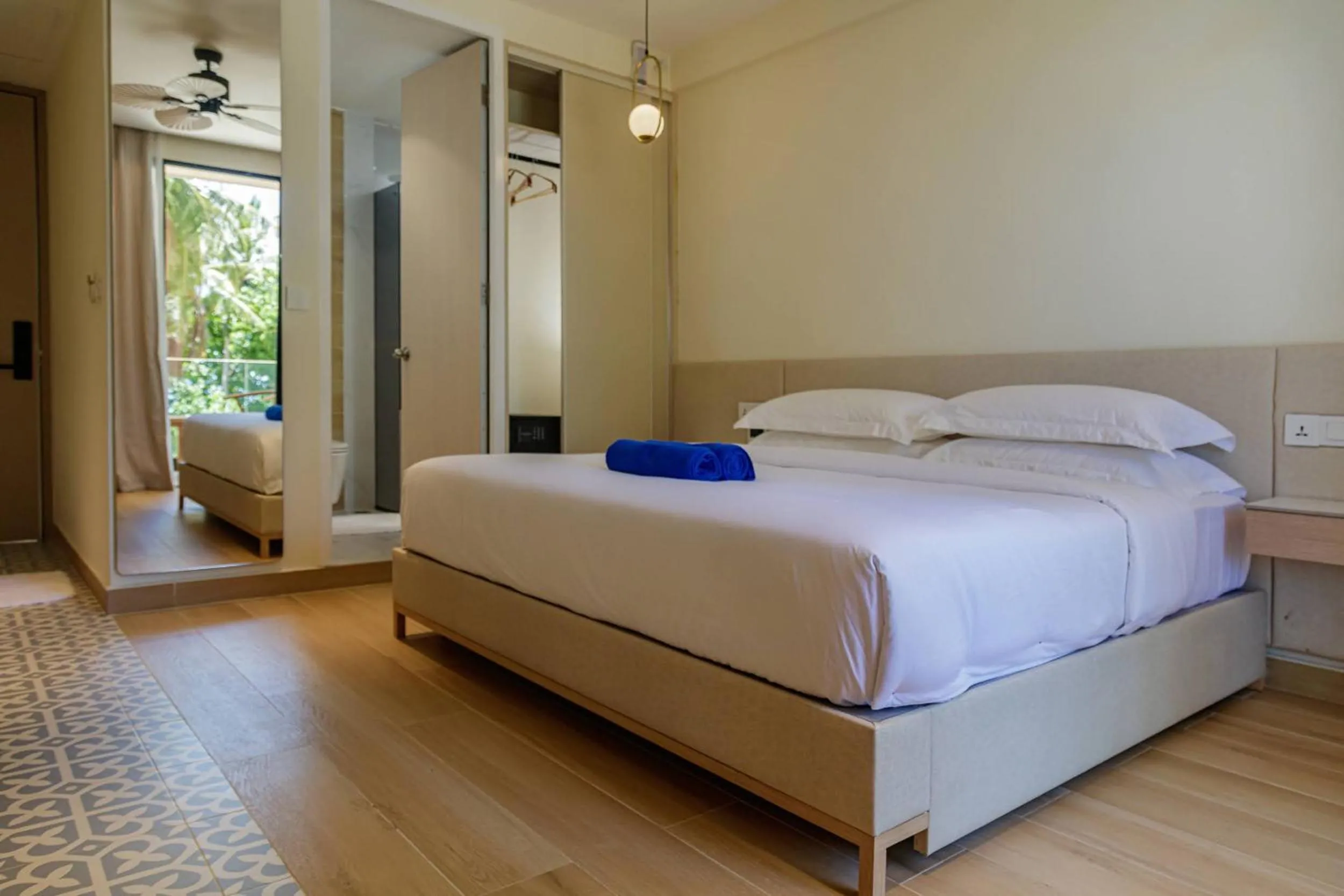 Bedroom, Bed in Kinan Boutique