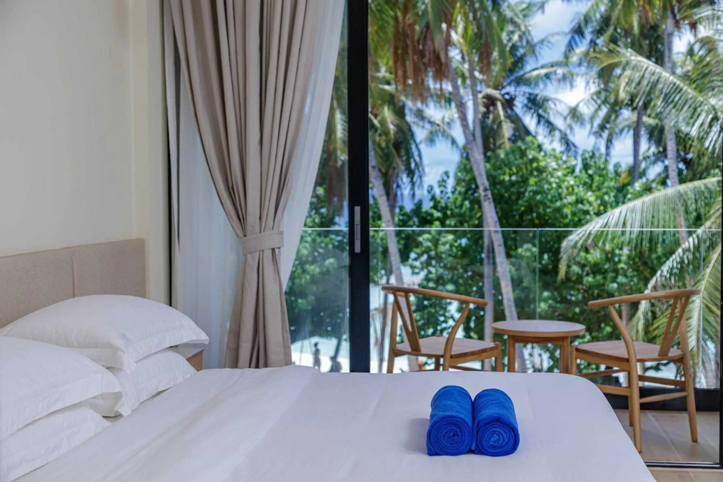 View (from property/room), Bed in Kinan Boutique