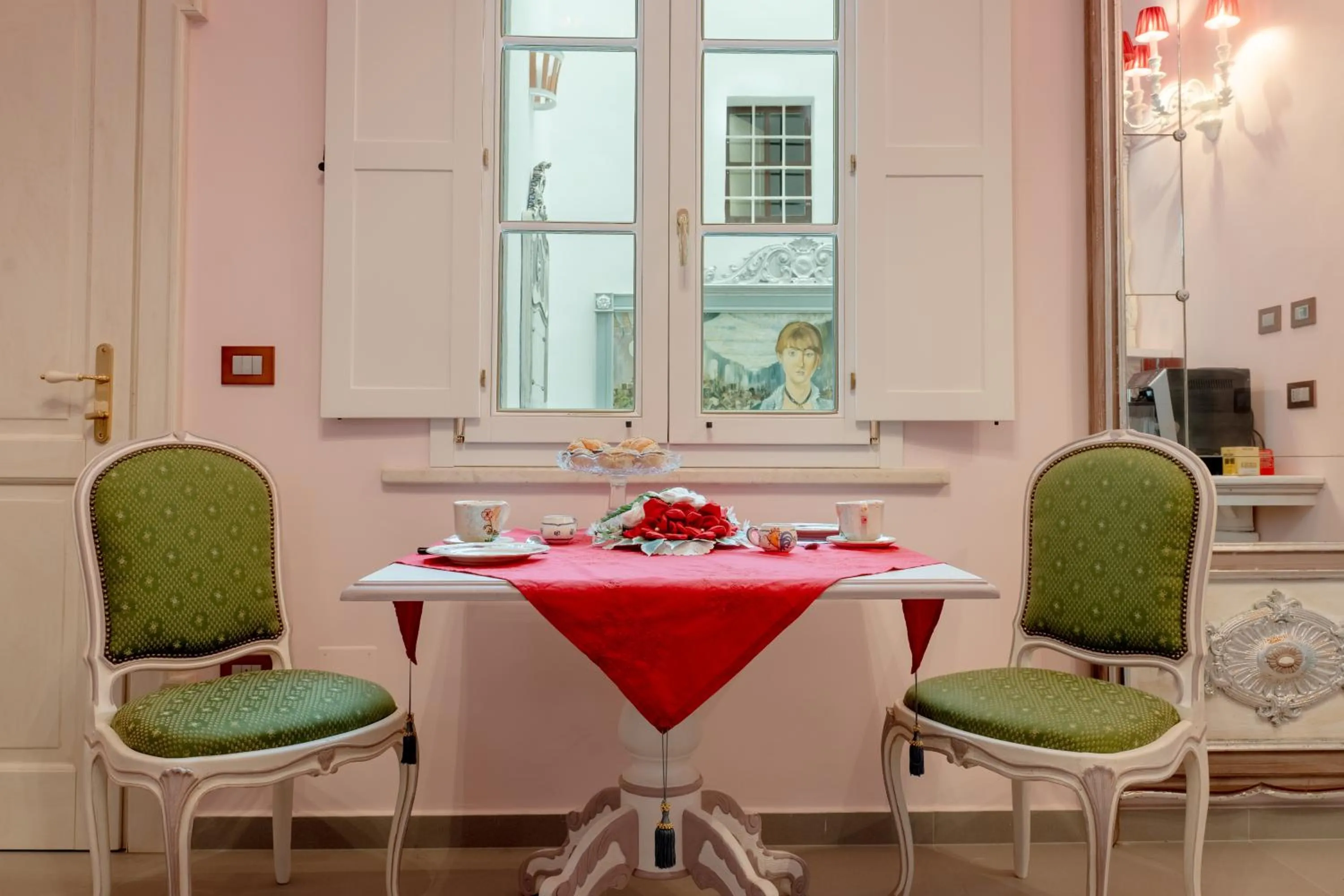Dining area in The Crown Palace - Gallipoli