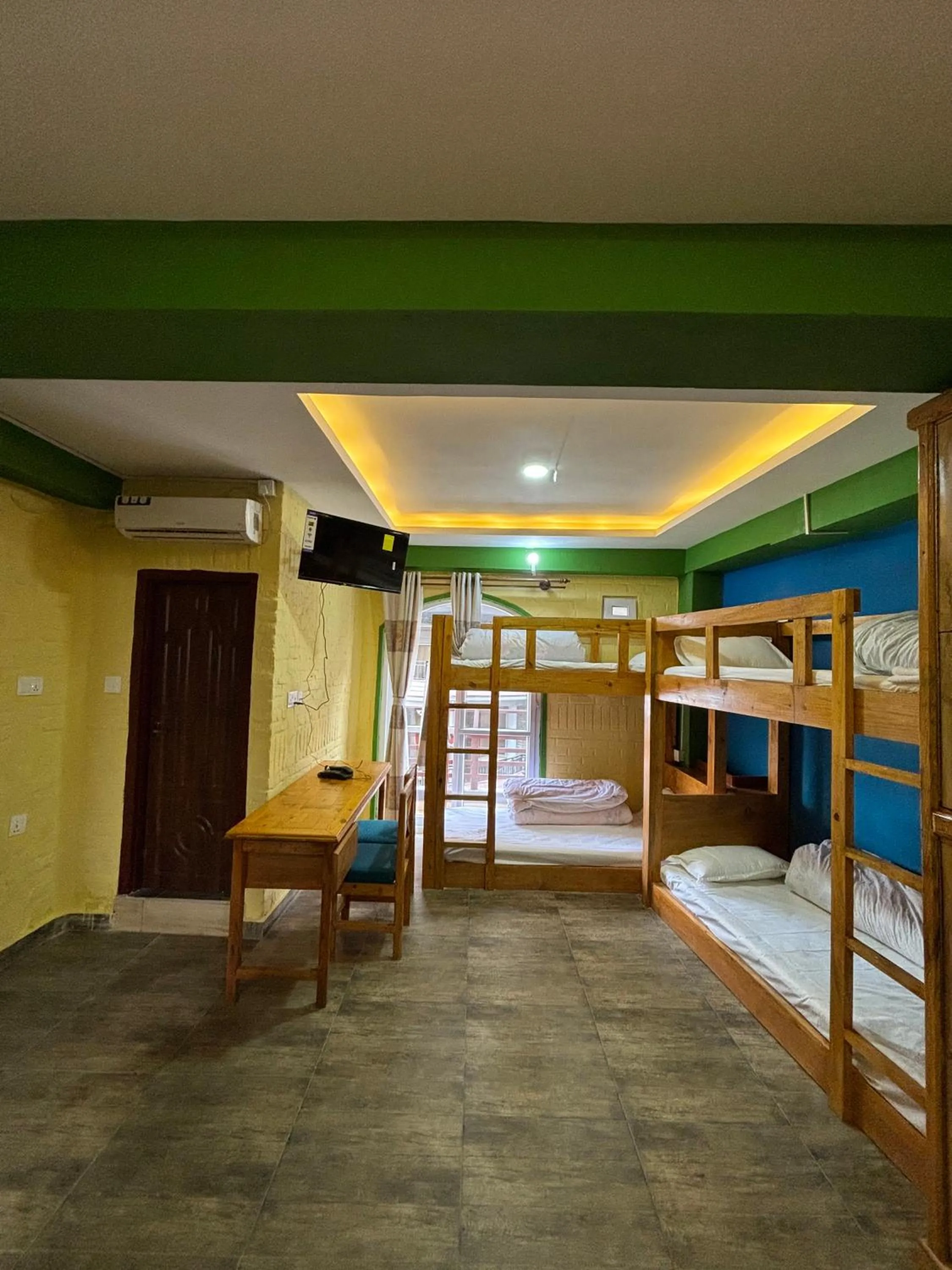 bunk bed in Hotel Astro