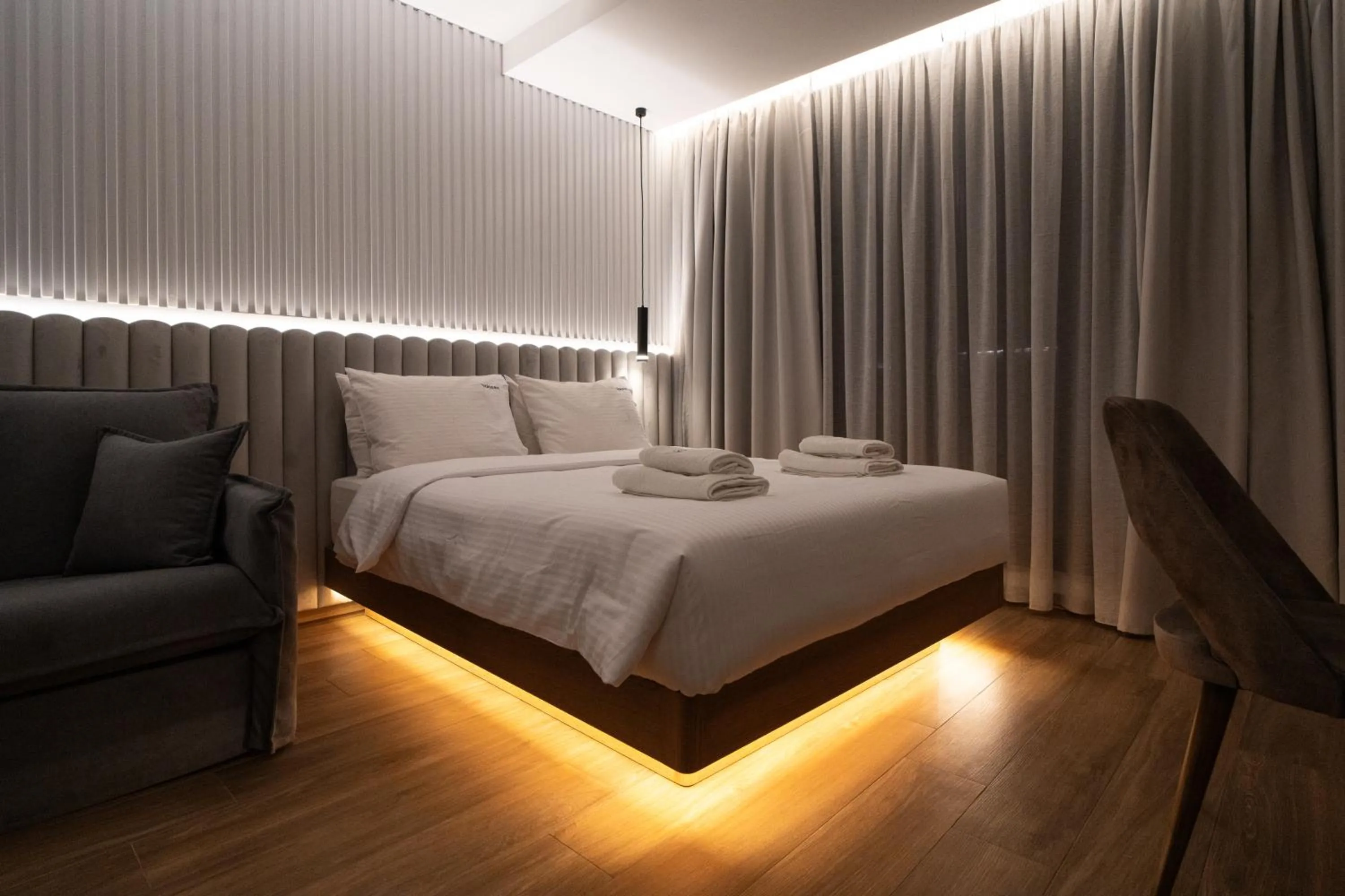 Bed in Volos Inn Hotel