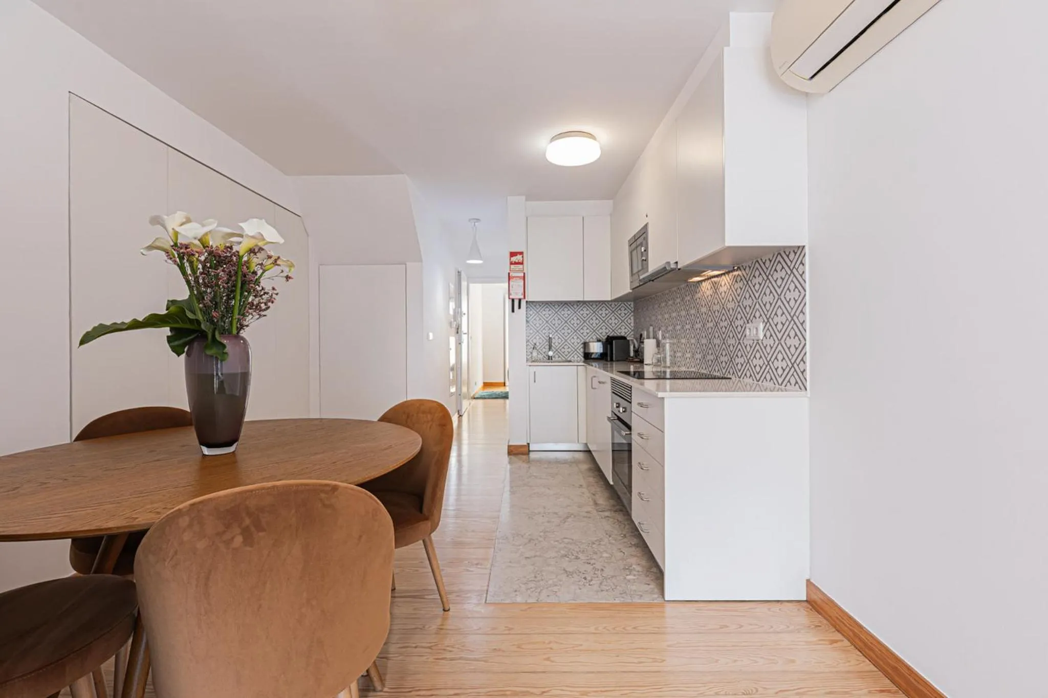 Kitchen or kitchenette in Barbadinhos Apartments in Lisbon Historic Neighborhood