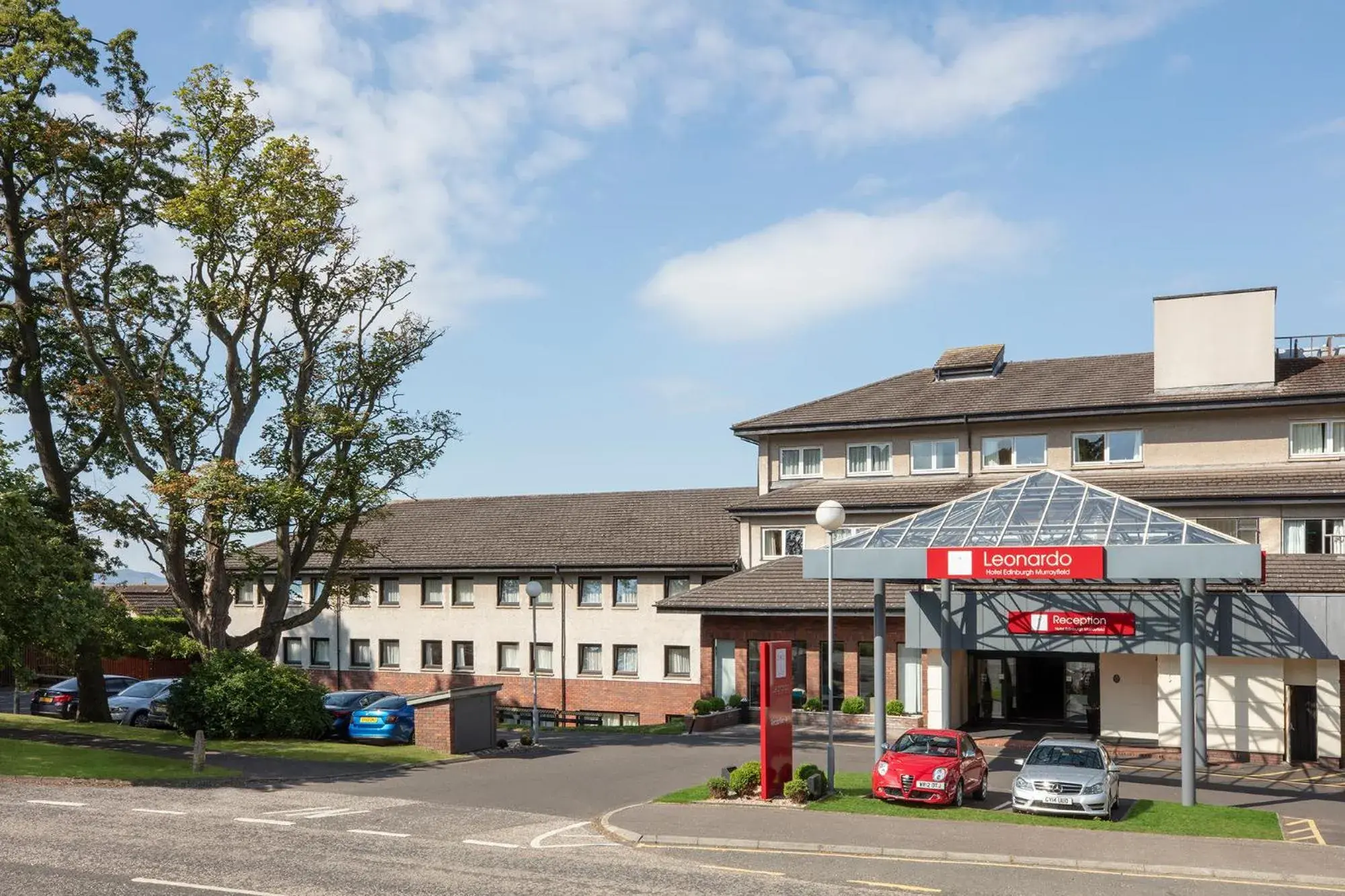 Property building in Leonardo Edinburgh Murrayfield Property building in Leonardo Edinburgh Murrayfield