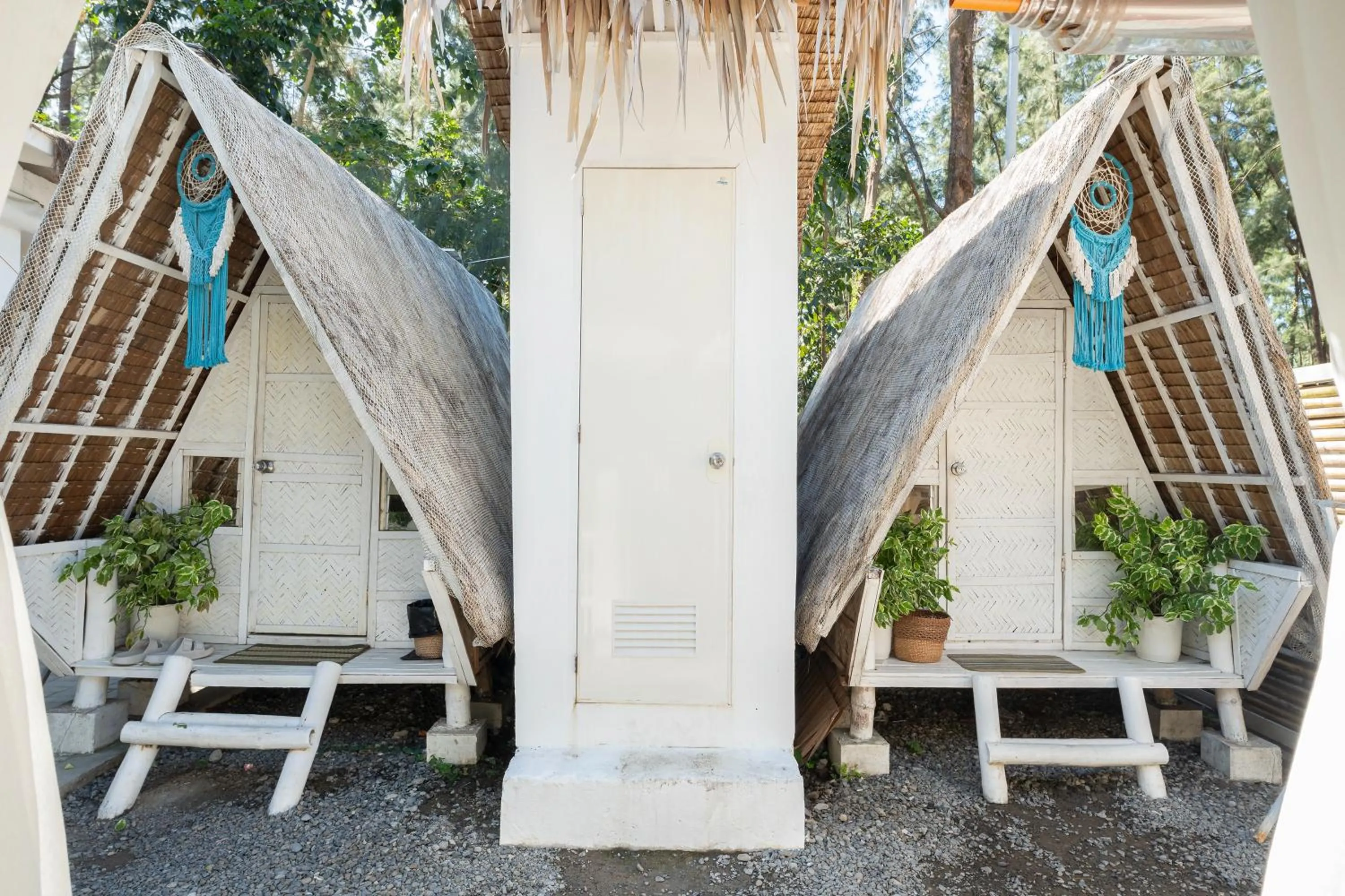 Property building in Costas De Liwa Bar & Beach Resort