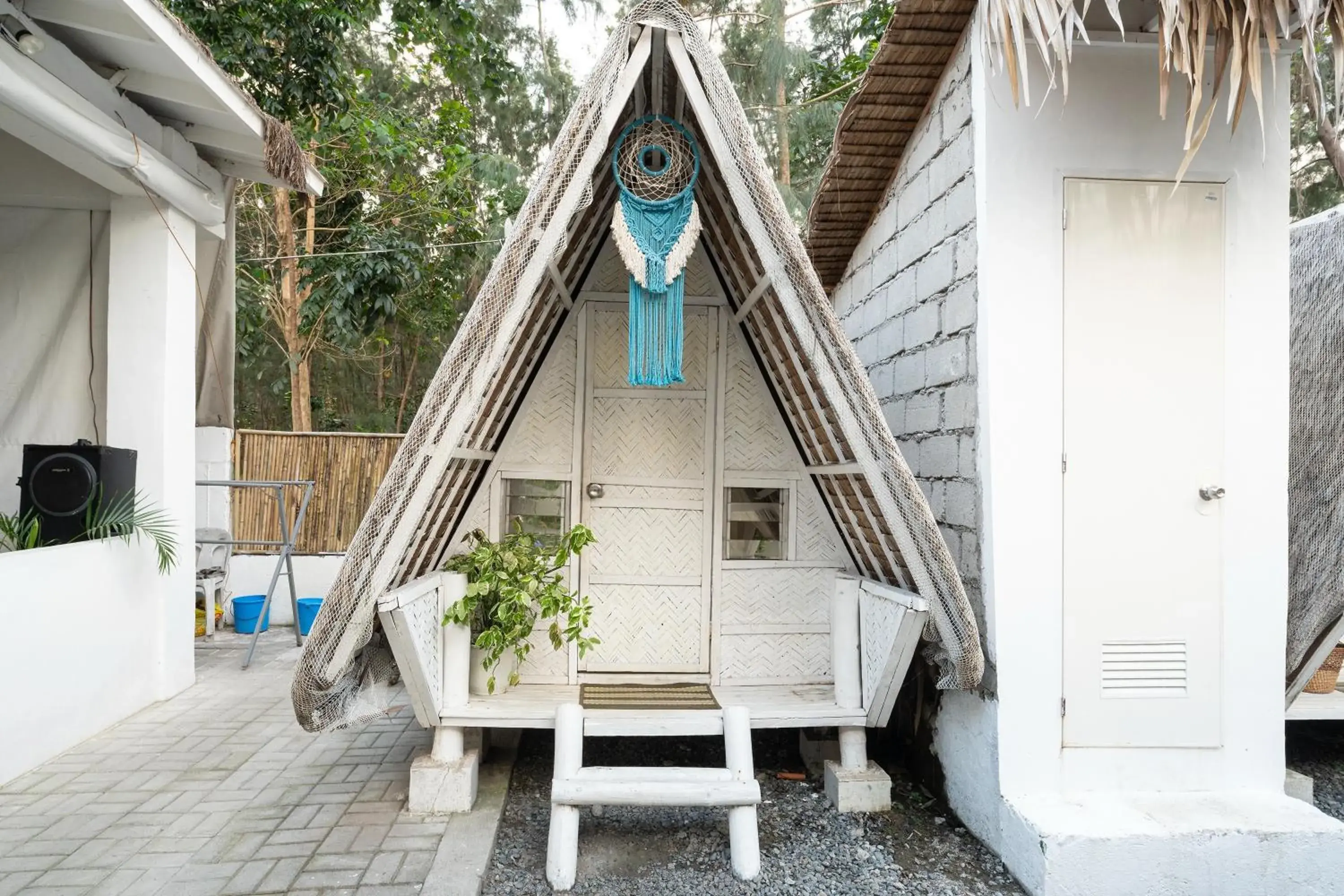 Property building in Costas De Liwa Bar & Beach Resort Property building in Costas De Liwa Bar & Beach Resort