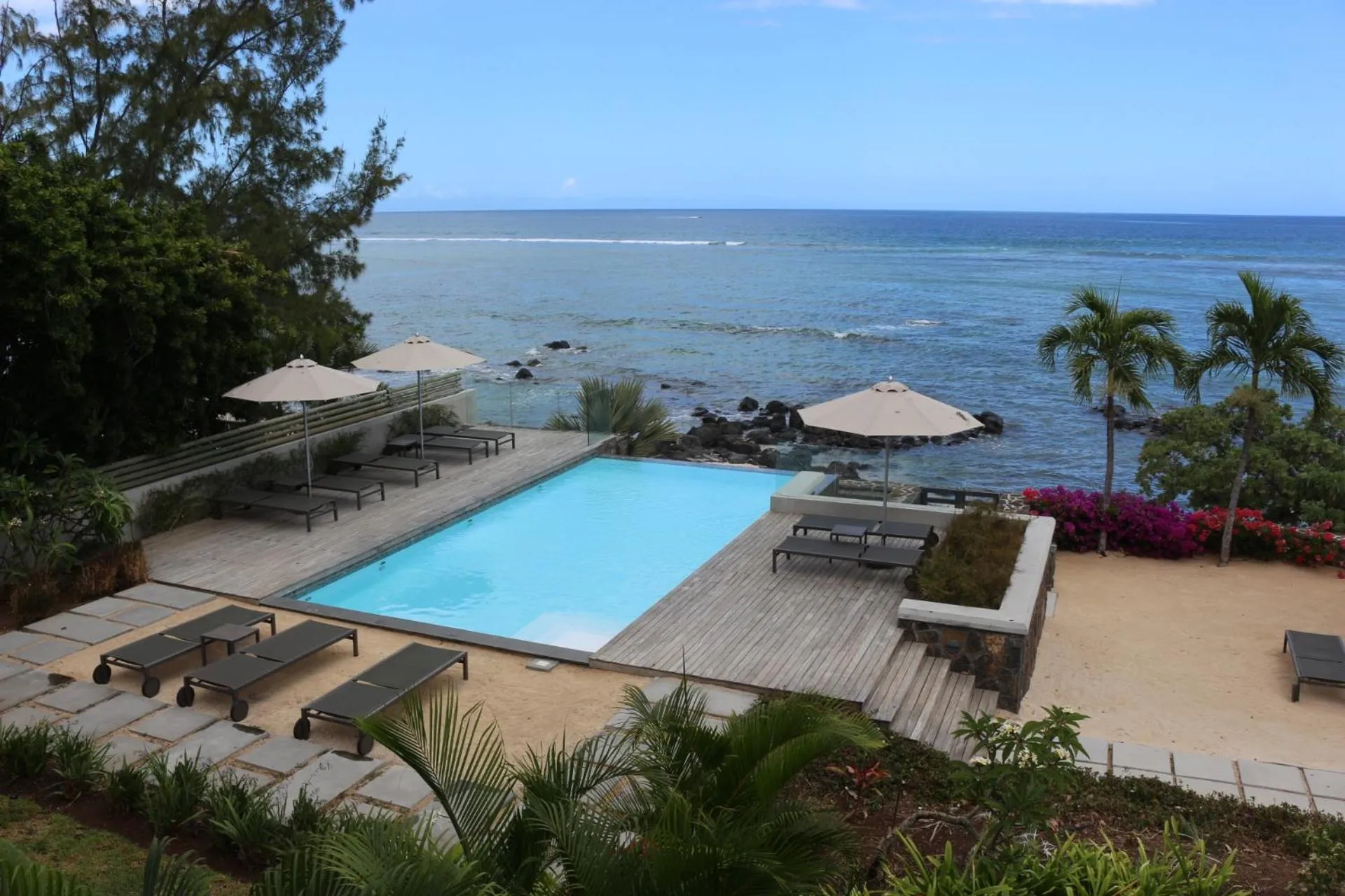 Pool view in Beach & Mountain by Horizon Holidays