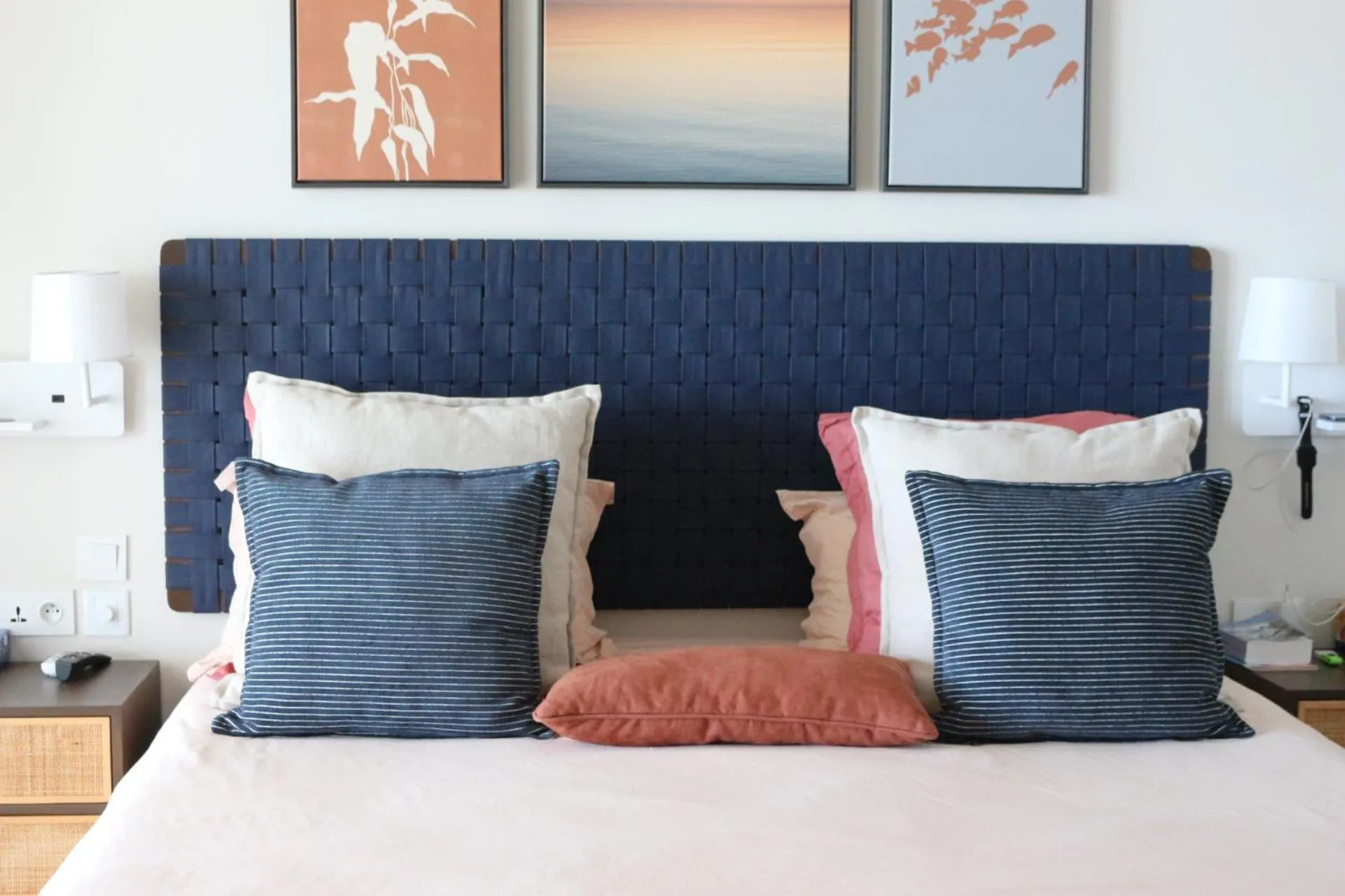Bed in Beach & Mountain by Horizon Holidays