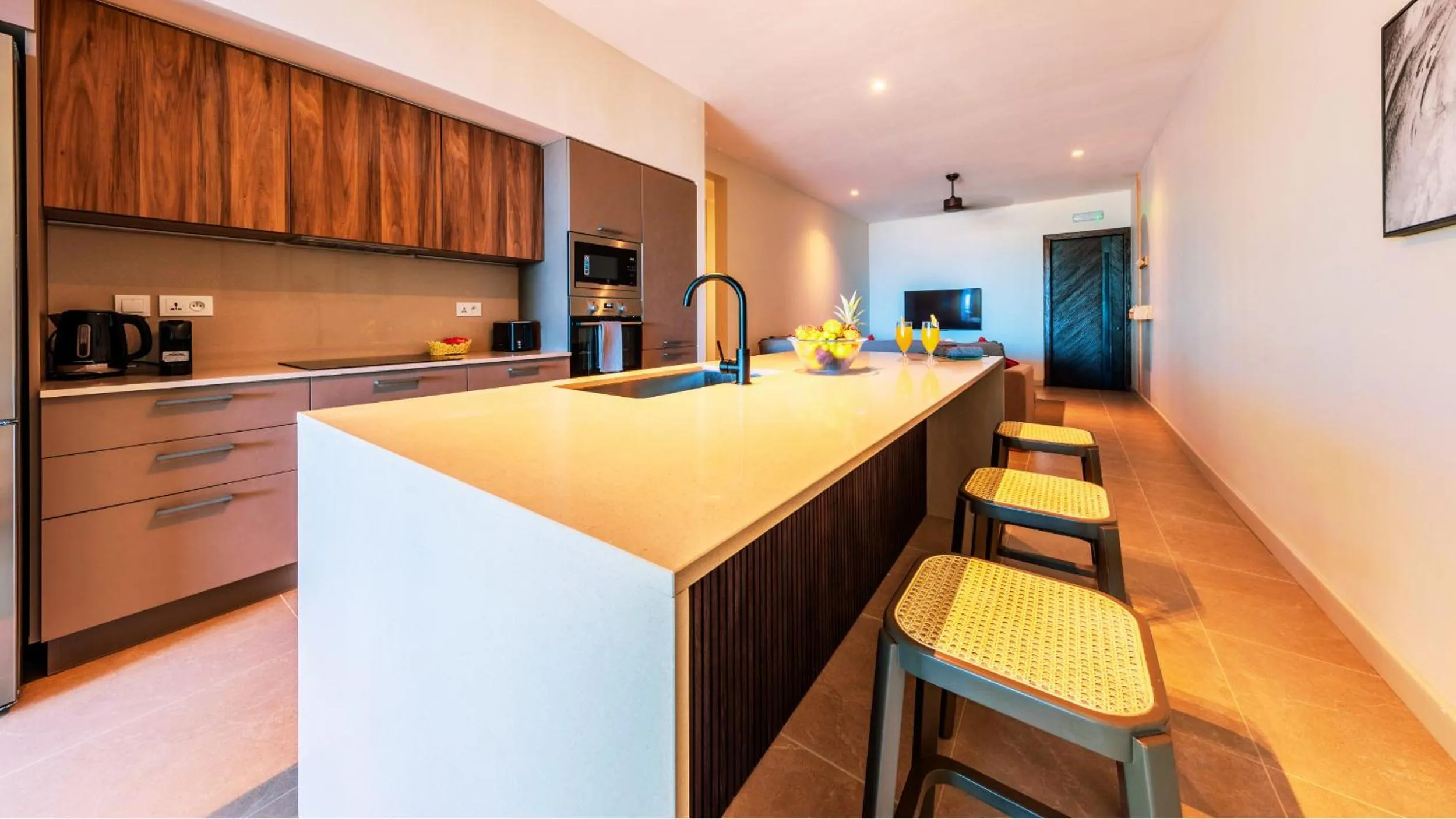 Dining area in Beach & Mountain by Horizon Holidays