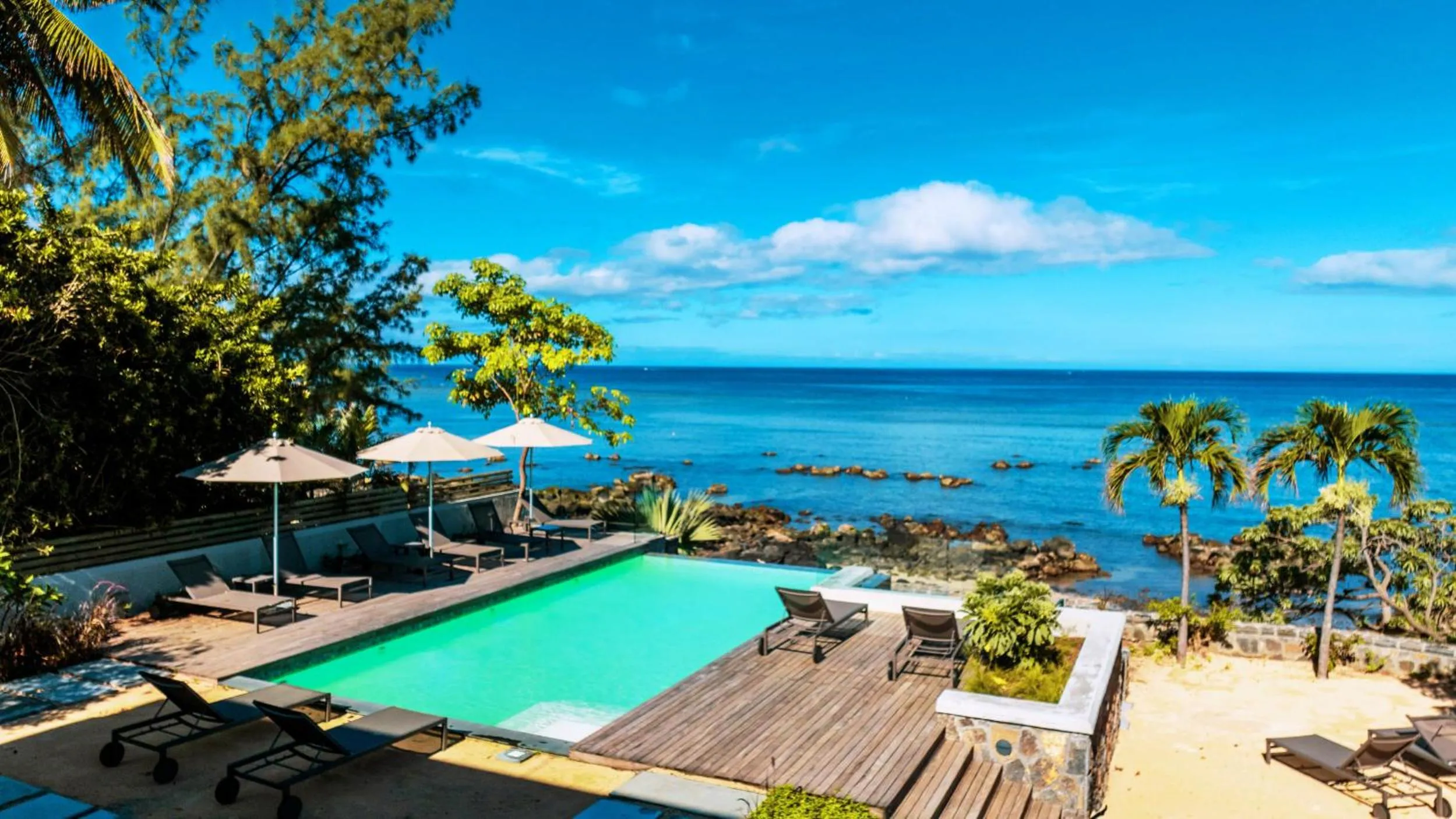 Pool view in Beach & Mountain by Horizon Holidays