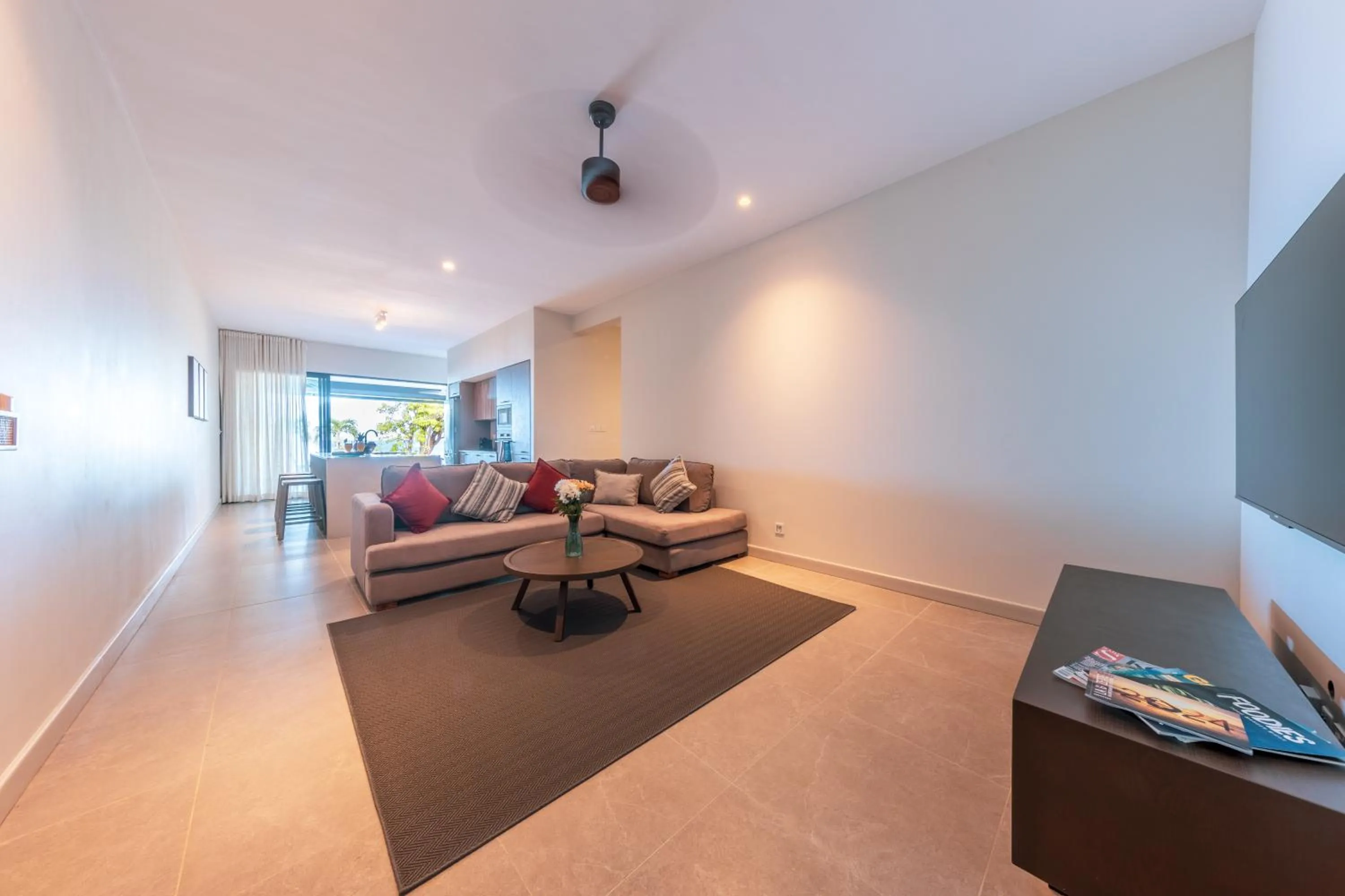 TV and multimedia in Beach & Mountain by Horizon Holidays