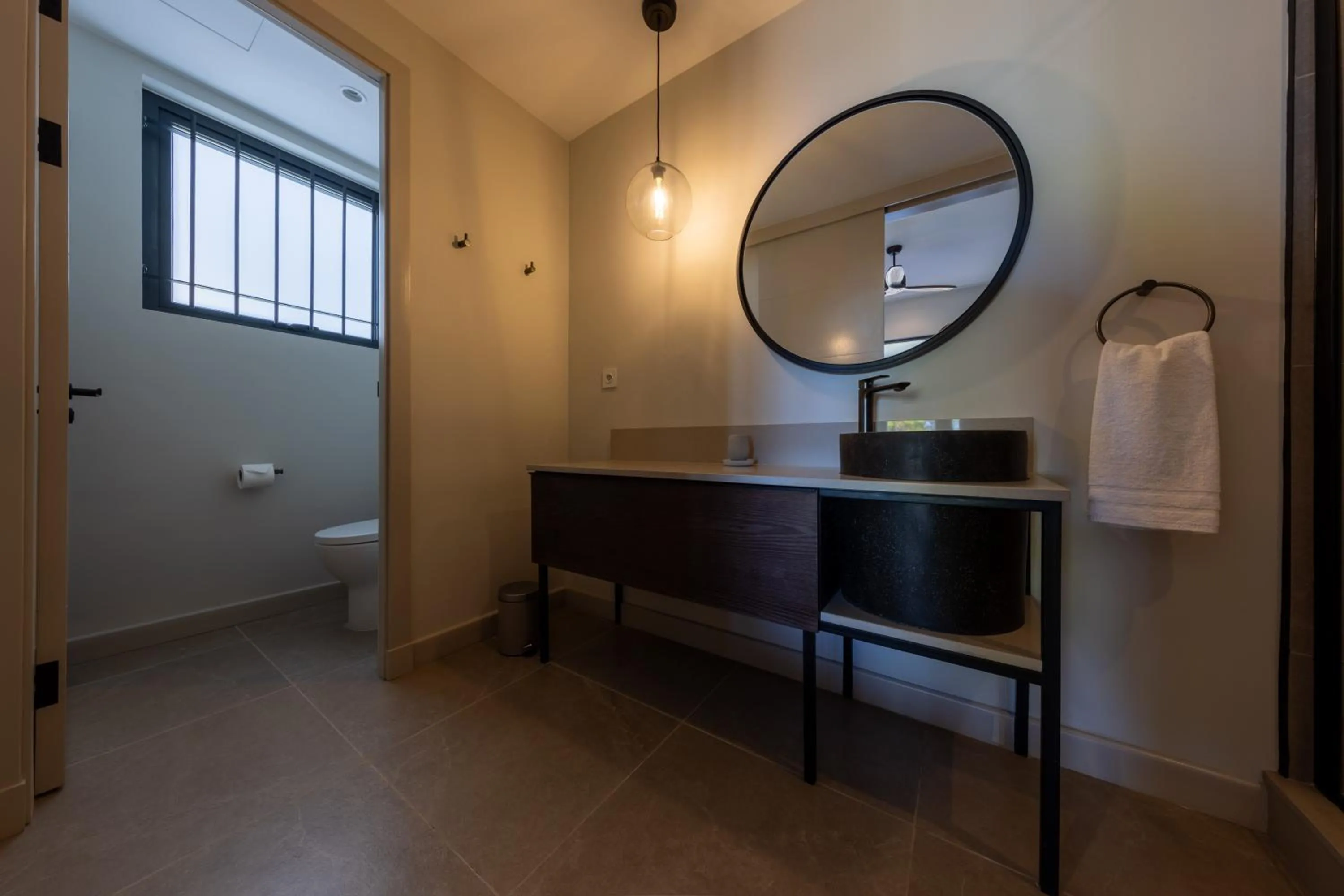 Bathroom in Beach & Mountain by Horizon Holidays