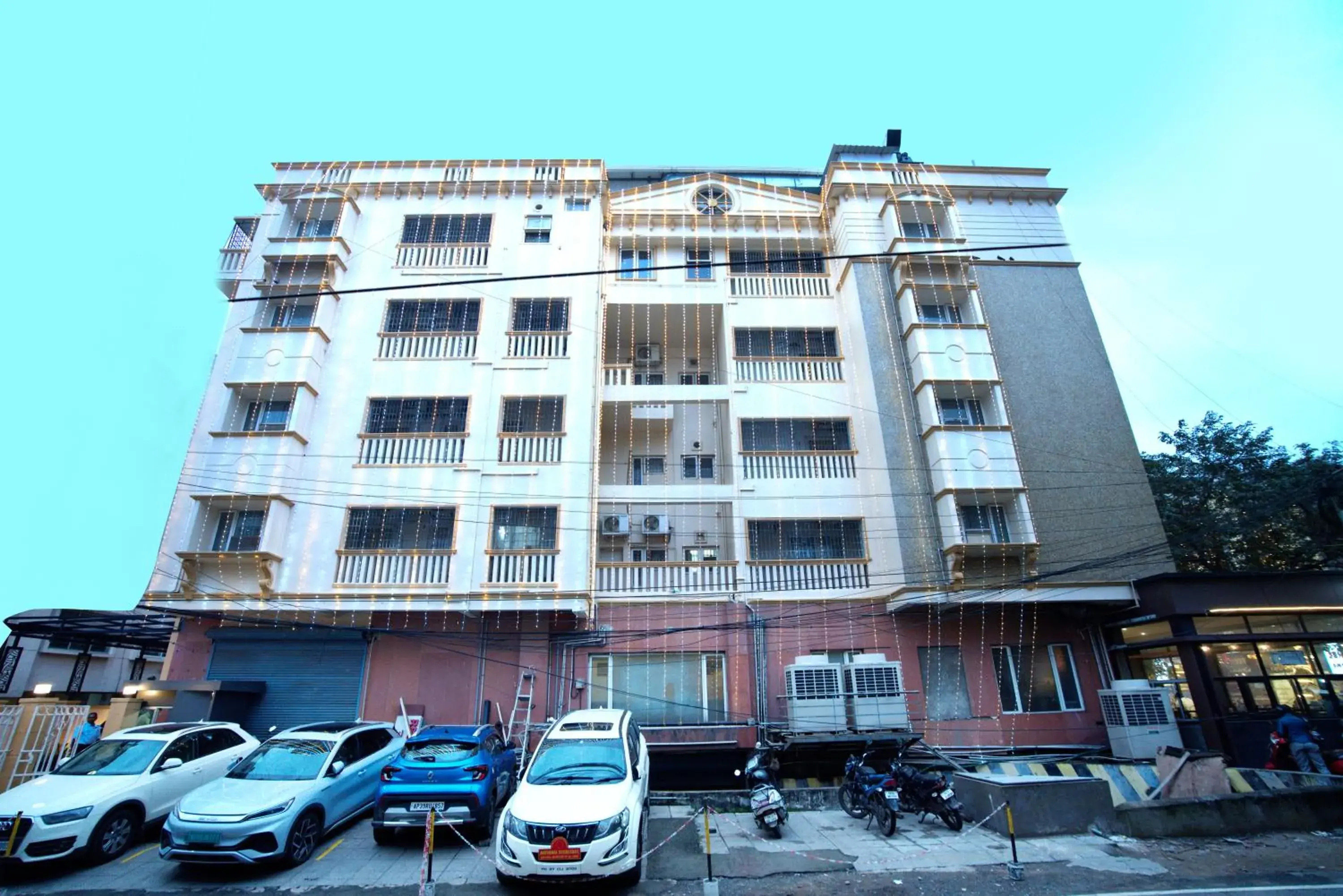 Blossoms Hotel & Service Apartments Blossoms Hotel & Service Apartments