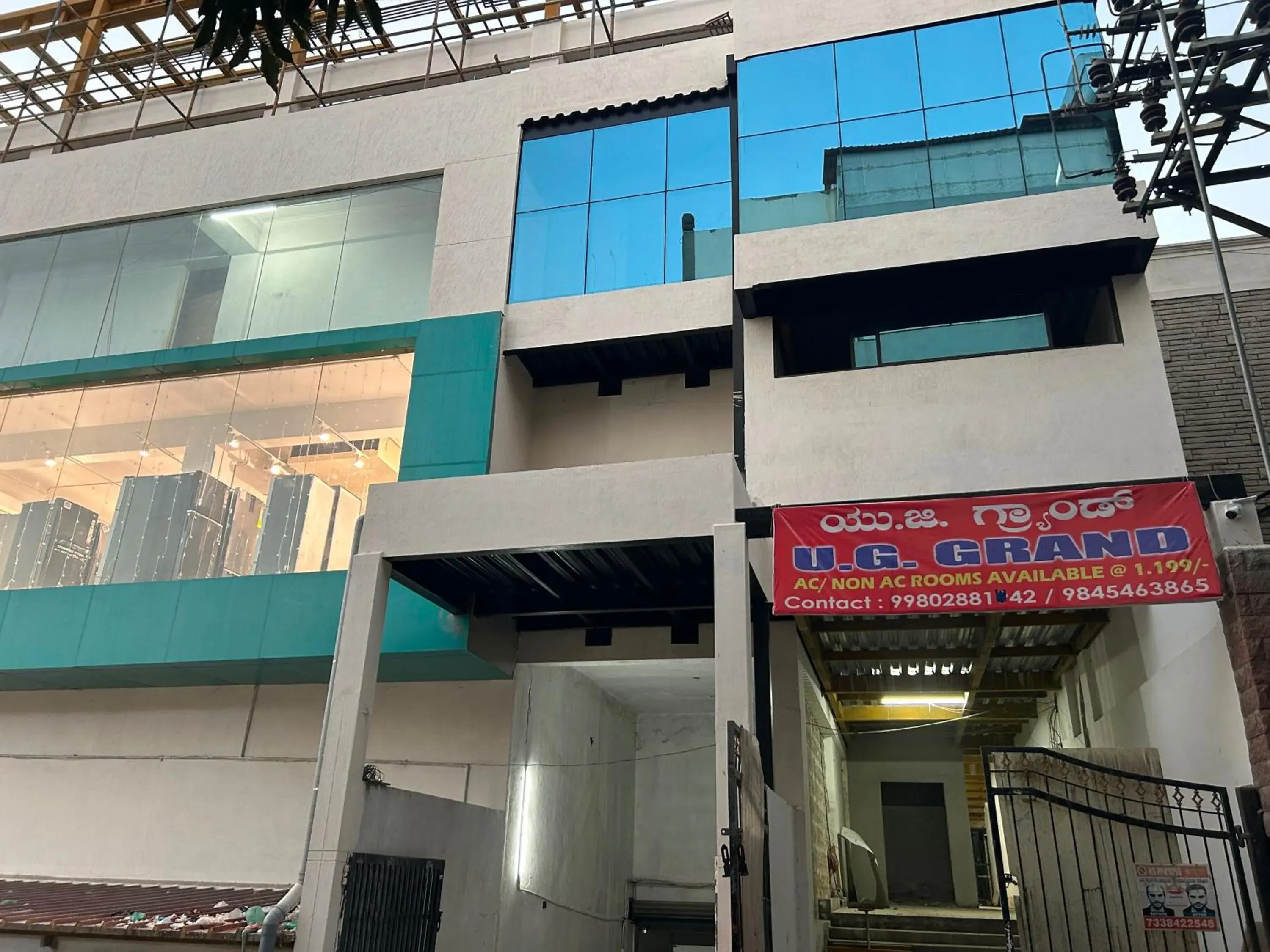 Facade/entrance in Hotel O U.G. Grand Facade/entrance in Hotel O U.G. Grand