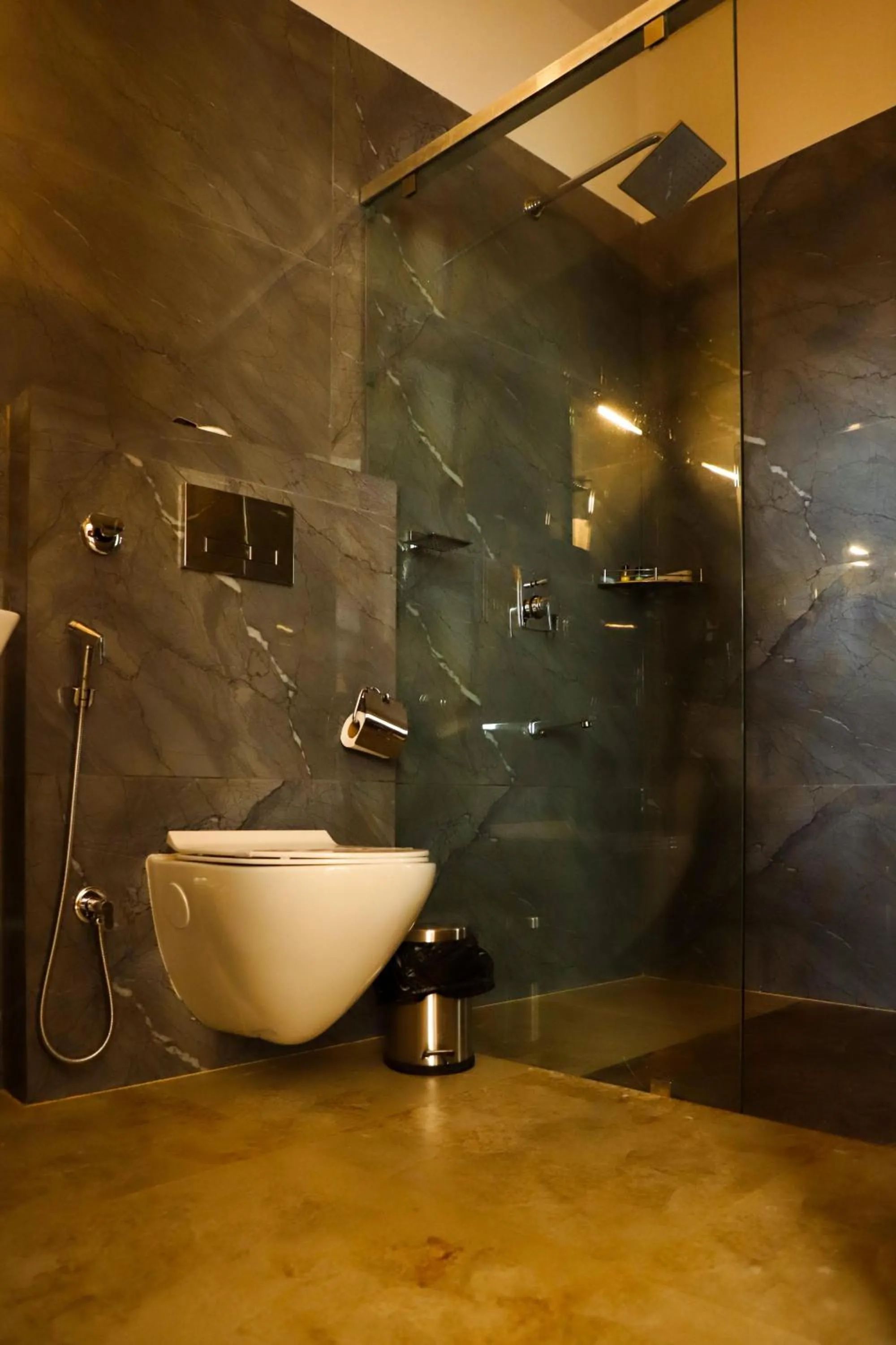 Kasar Himalaya Holiday Resort, Binsar Rd