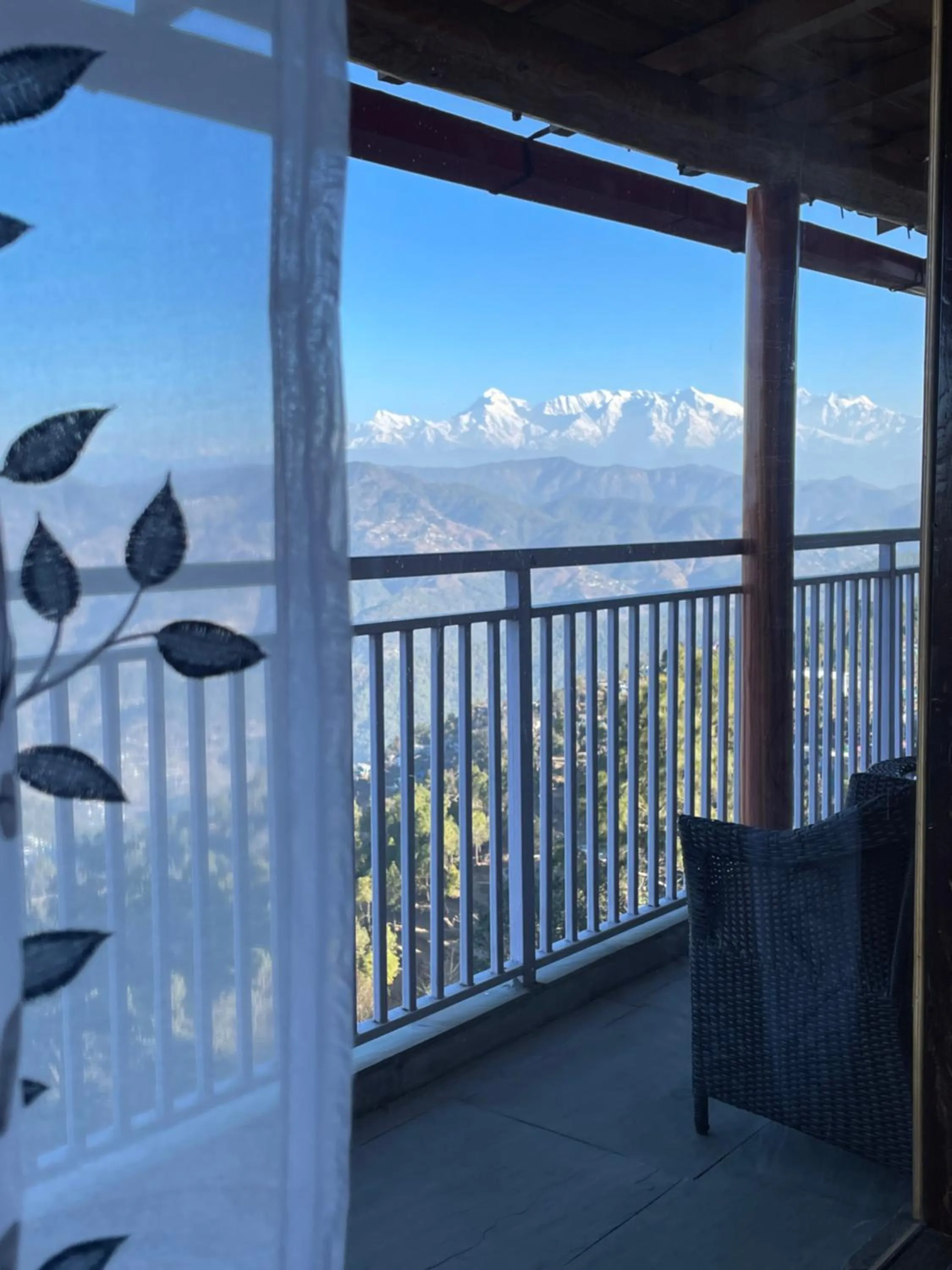 Kasar Himalaya Holiday Resort, Binsar Rd