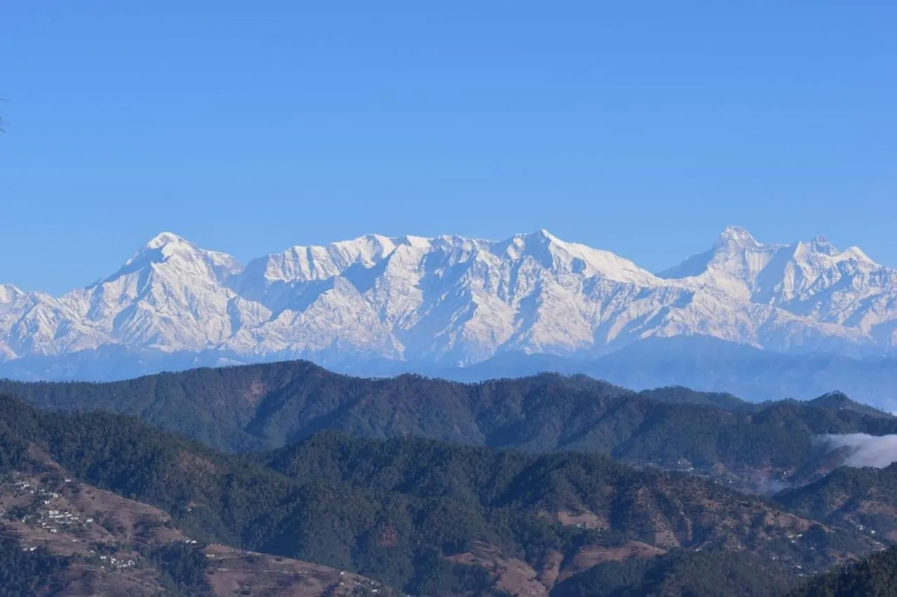 Kasar Himalaya Holiday Resort, Binsar Rd