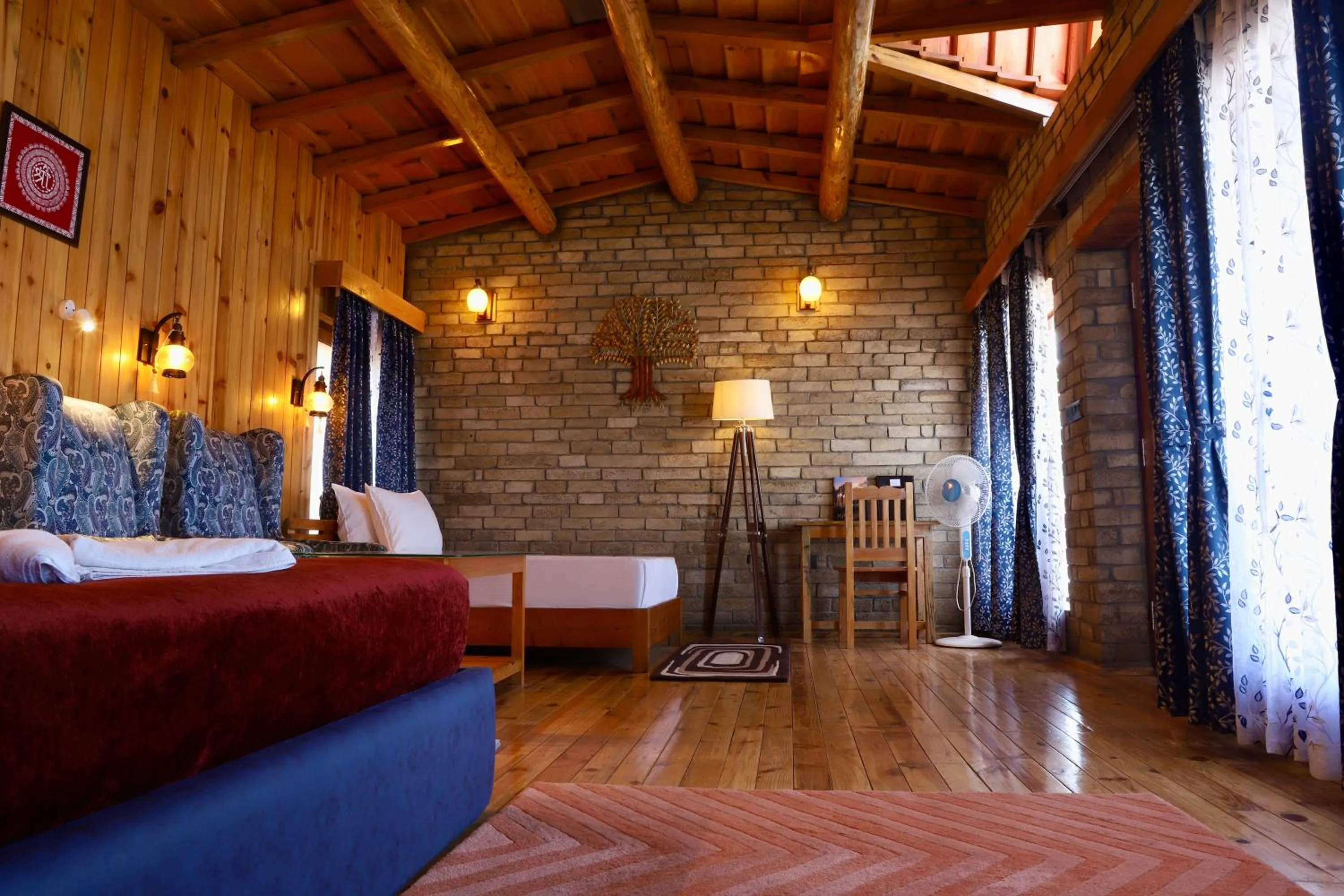 Kasar Himalaya Holiday Resort, Binsar Rd