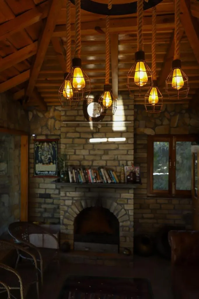 Kasar Himalaya Holiday Resort, Binsar Rd