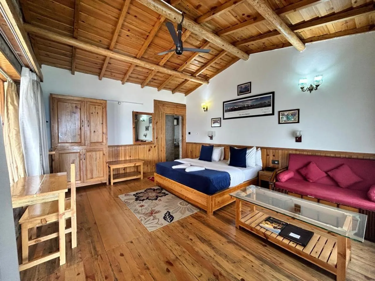 Kasar Himalaya Holiday Resort, Binsar Rd